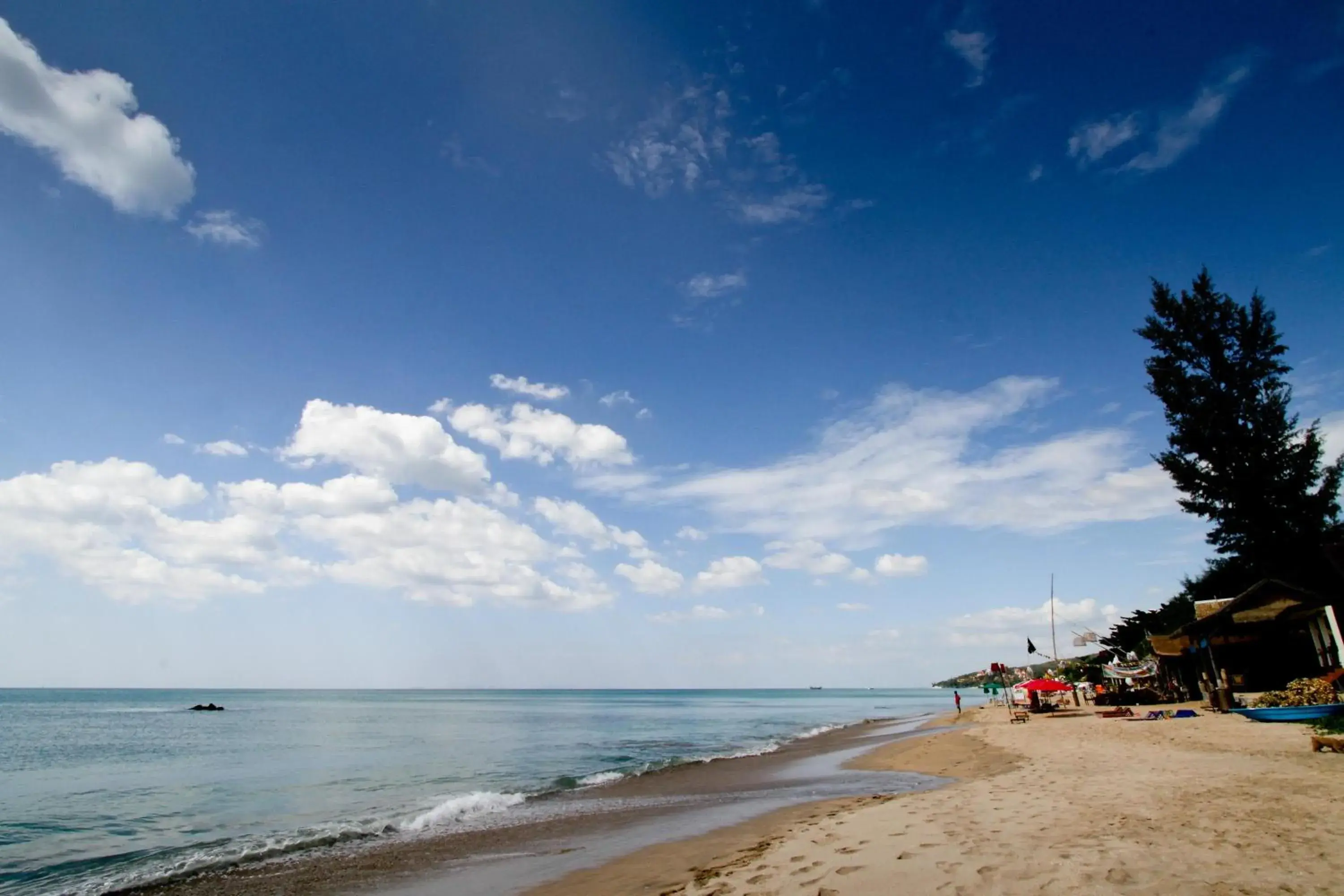 Beach in Thai Island Dream Estate