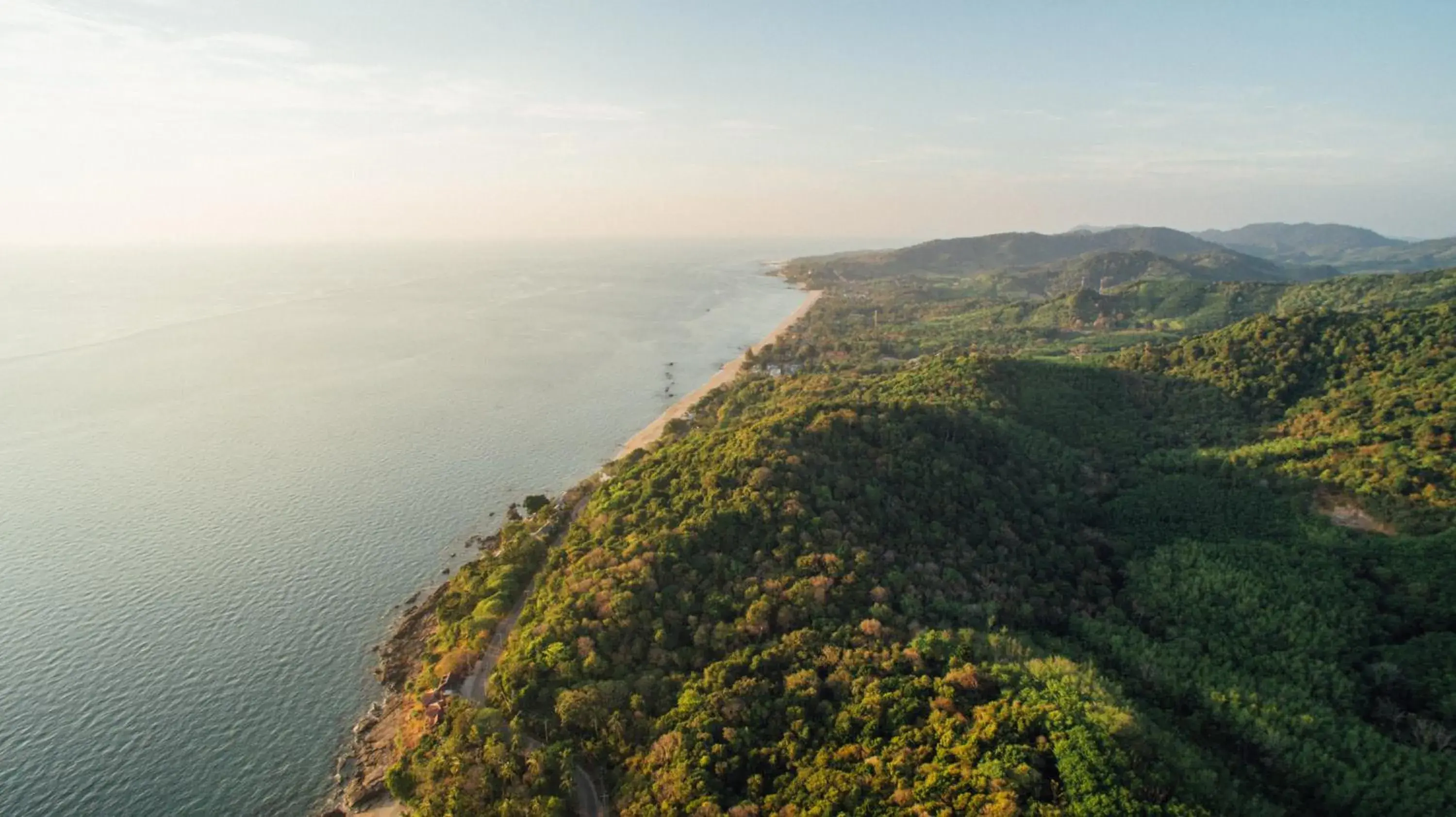 Bird's-eye View in Thai Island Dream Estate