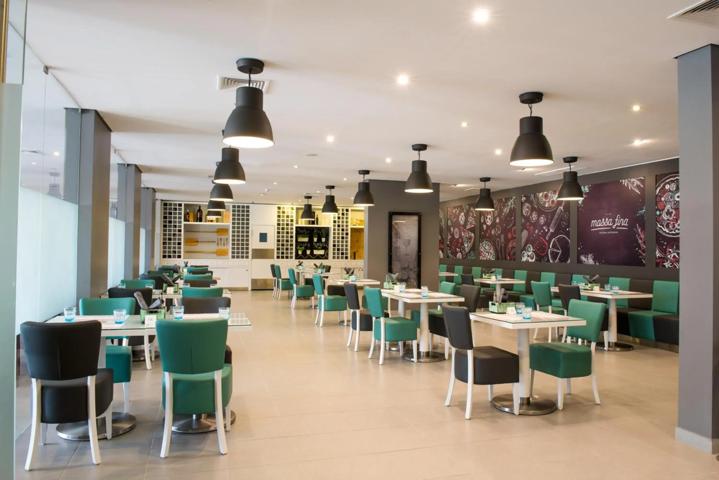 Restaurant/places to eat in Vila Gale Nautico Restaurant/places to eat in Vila Gale Nautico