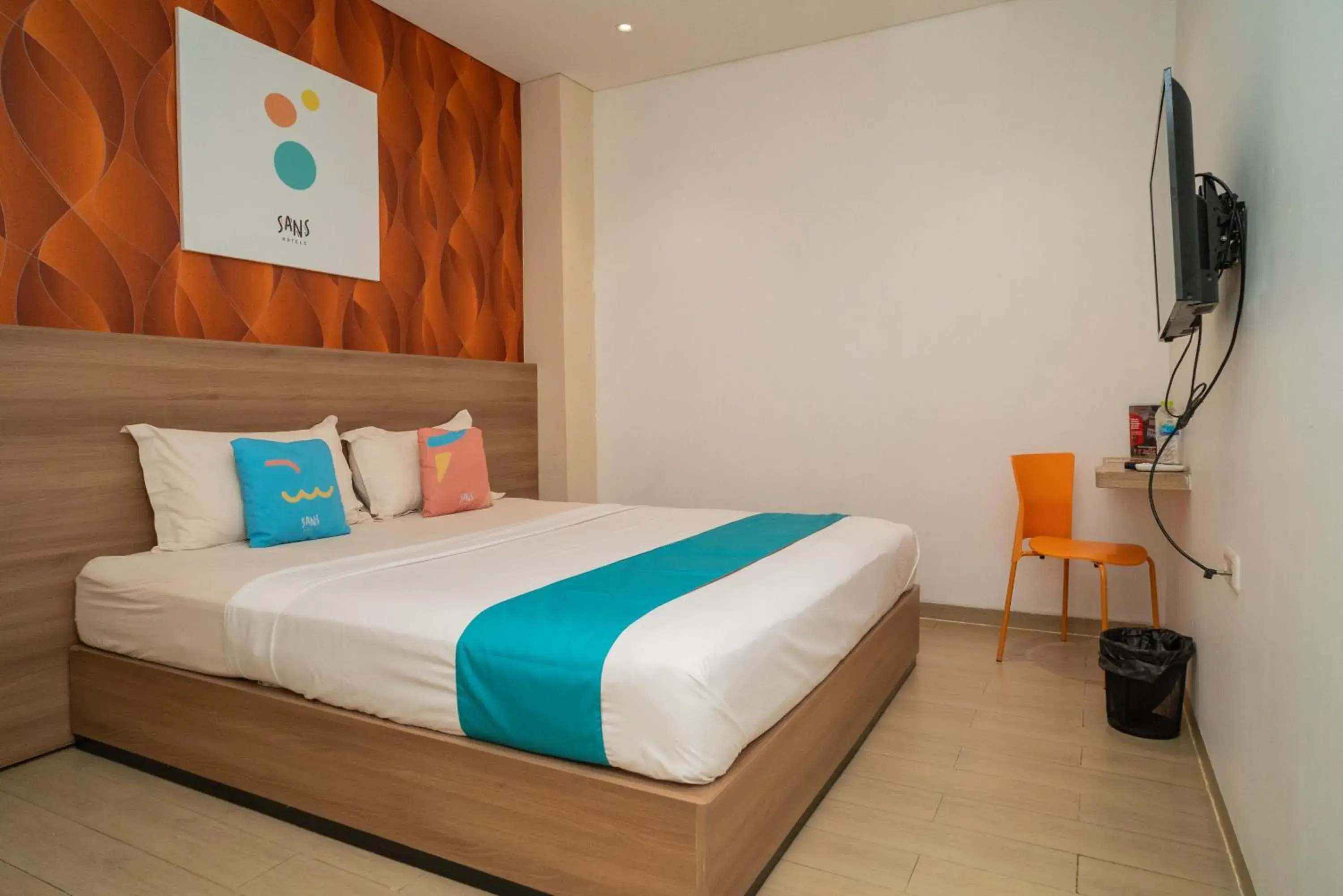 Bedroom, Bed in Sans Hotel Kupang Indah Surabaya Bedroom, Bed in Sans Hotel Kupang Indah Surabaya