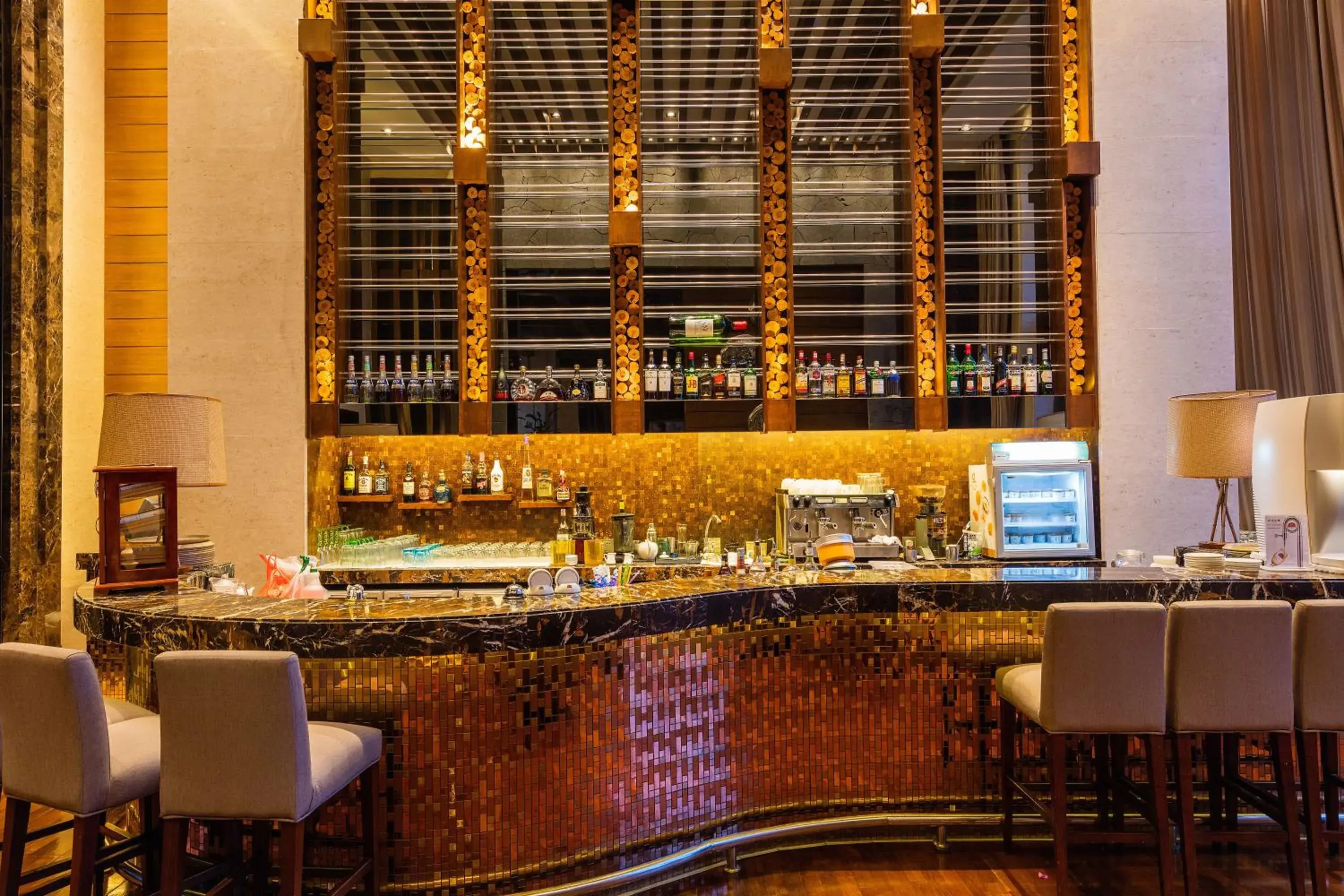 Lounge or bar in Mission Hills Resort Haikou Lounge or bar in Mission Hills Resort Haikou