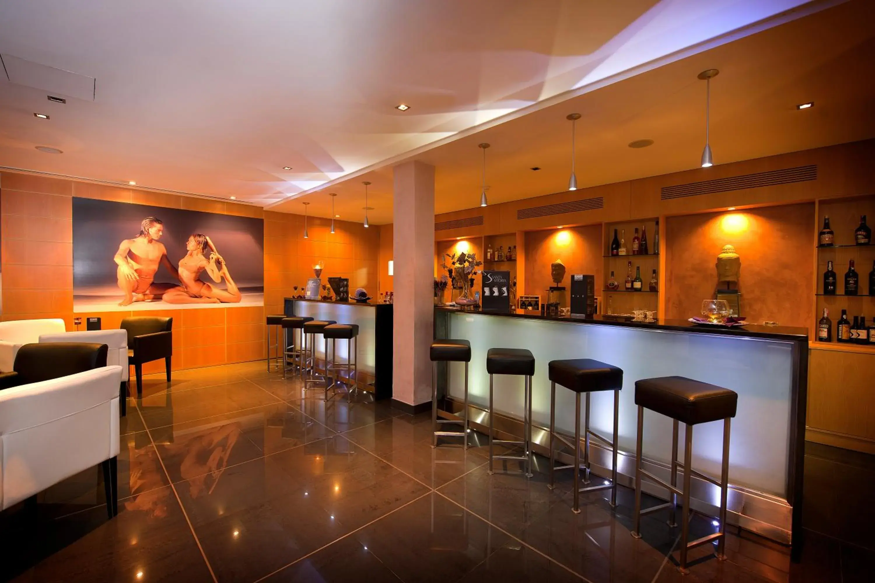 Lounge or bar in Vila Gale Collection Praia Lounge or bar in Vila Gale Collection Praia