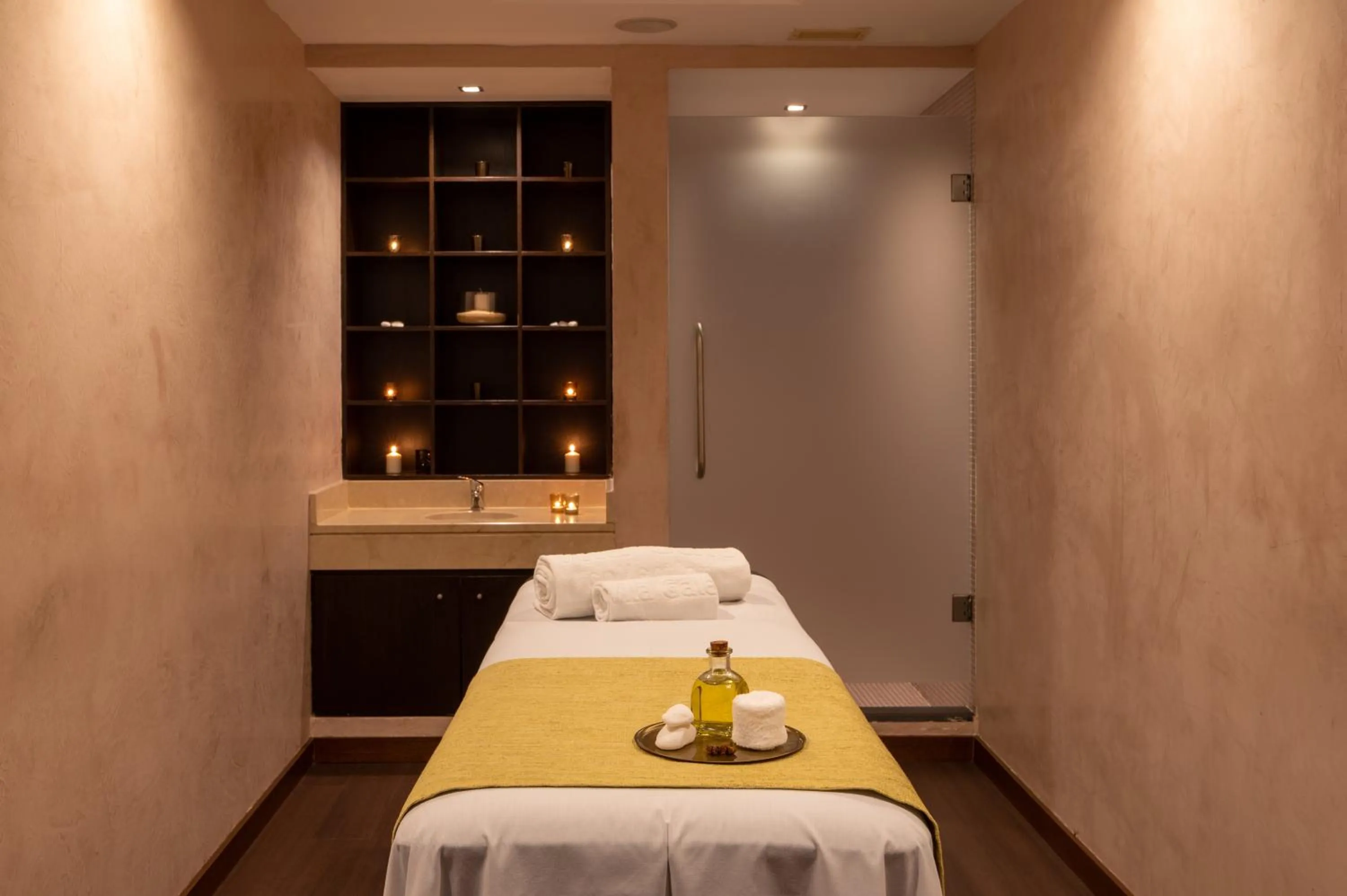 Massage, Bed in Vila Gale Collection Praia