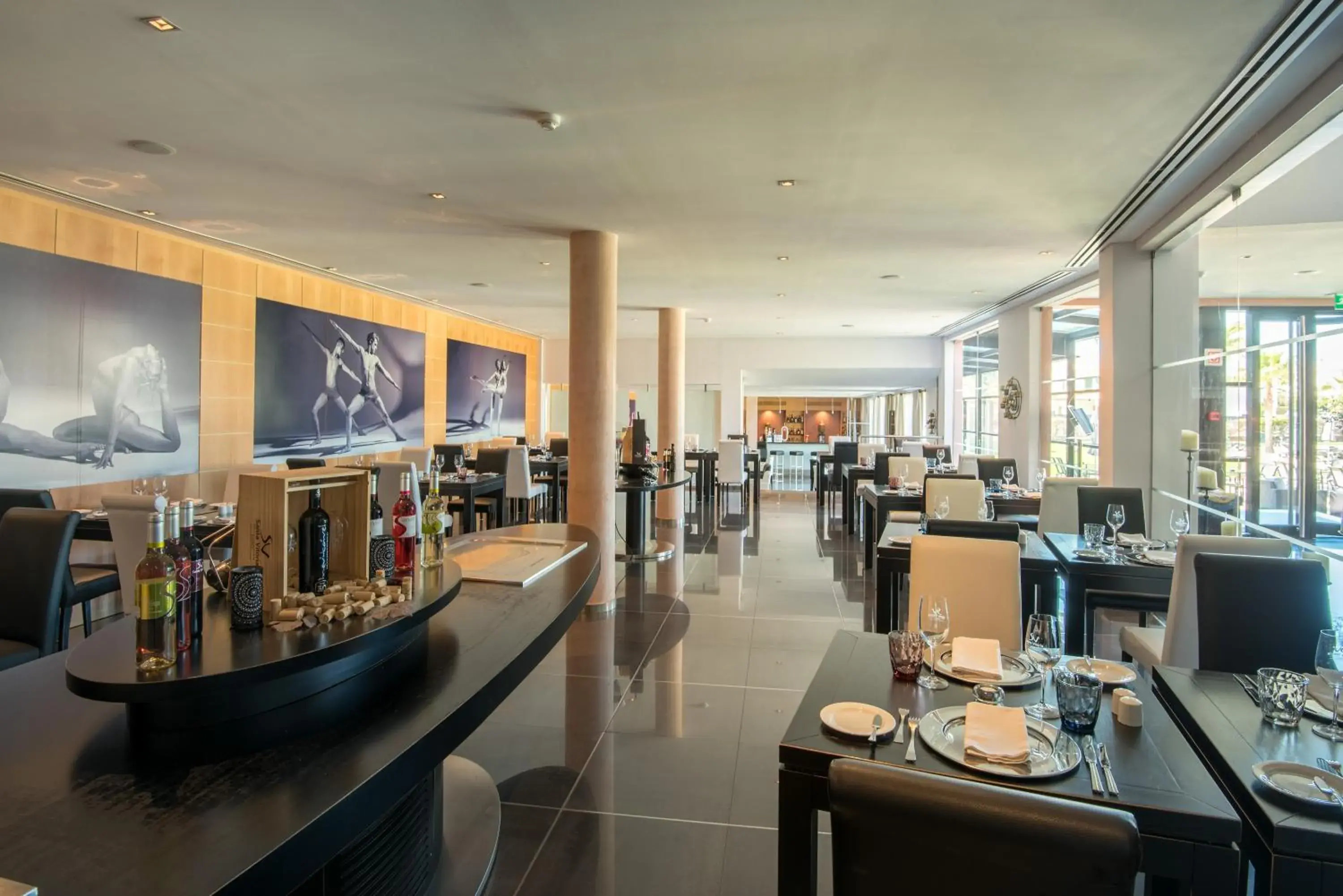 Restaurant/places to eat in Vila Gale Collection Praia Restaurant/places to eat in Vila Gale Collection Praia