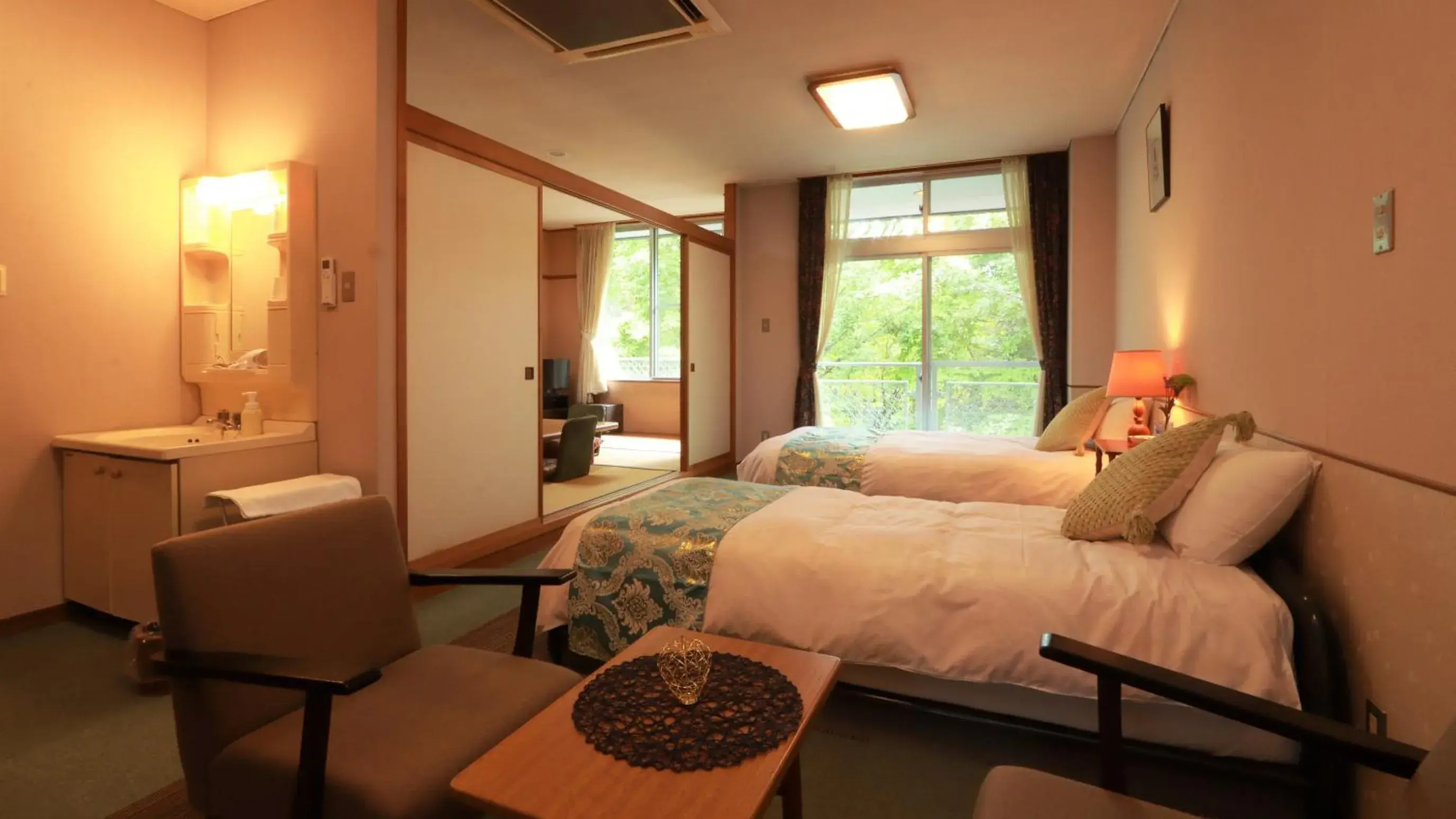 Photo of the whole room, Bed in Guestroom Garden Azumino Photo of the whole room, Bed in Guestroom Garden Azumino
