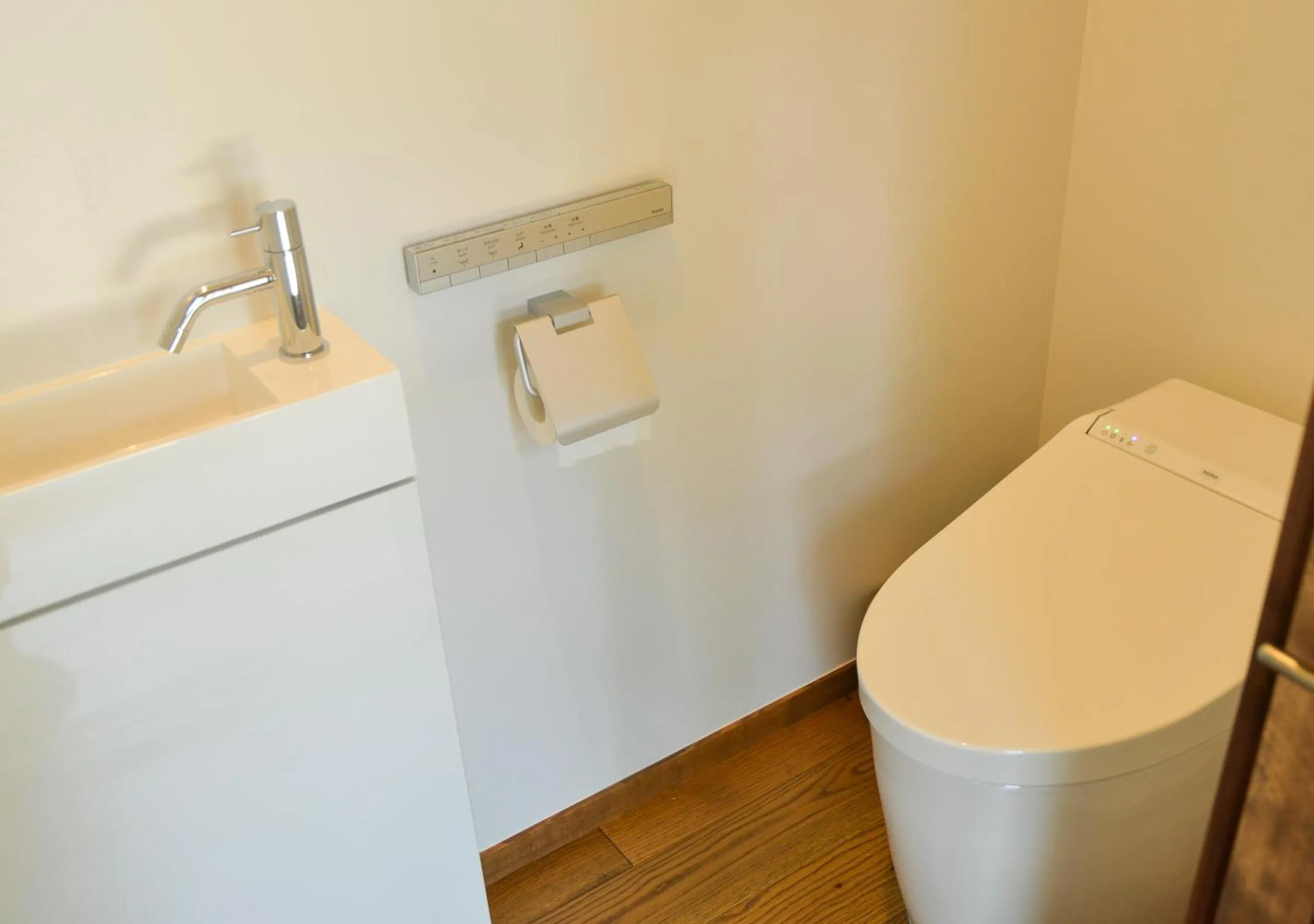 Toilet in Temple-stay WAQOO Mii-dera