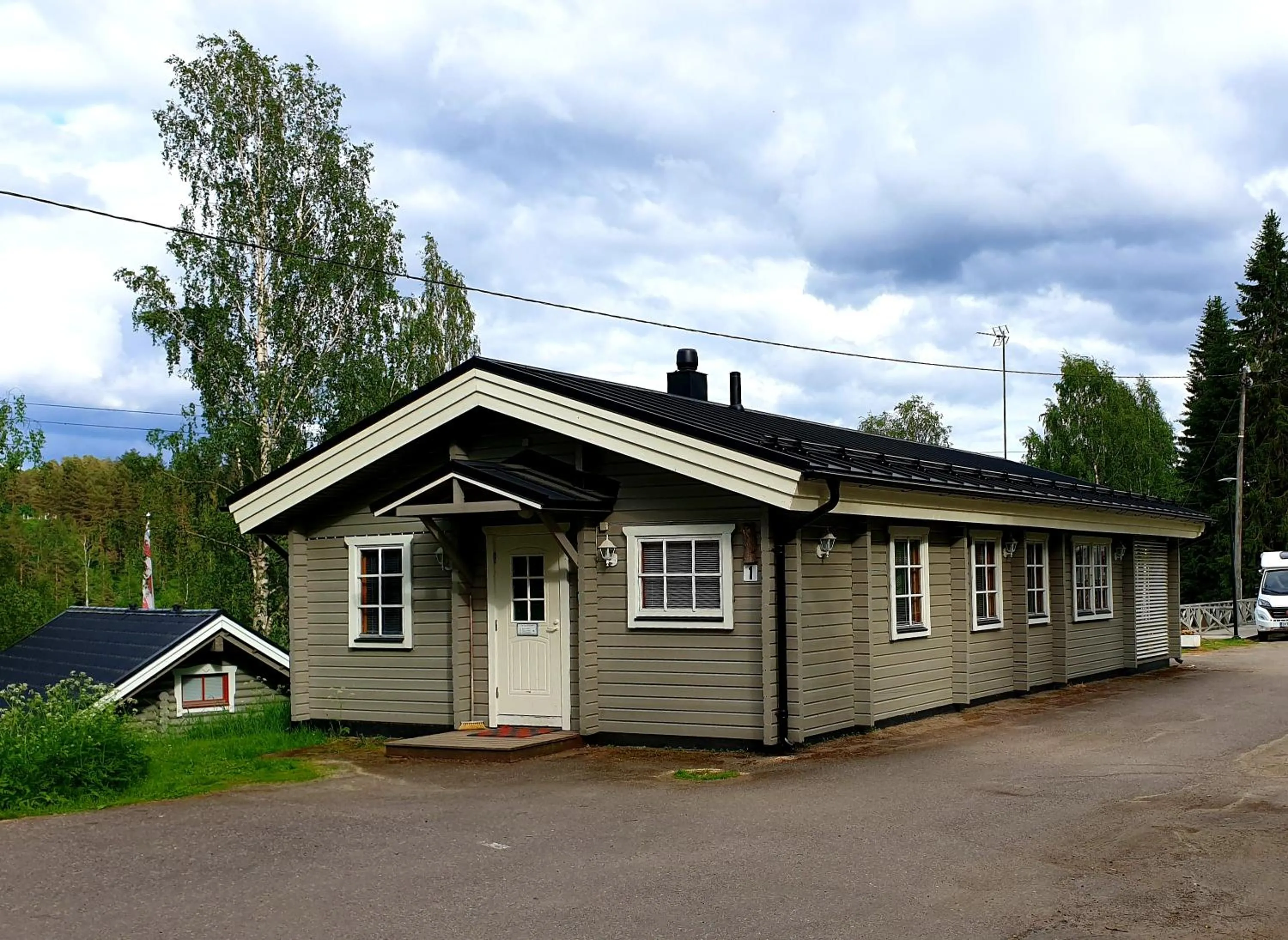 Two-Bedroom Cottage in Mansikkaharju Holiday Camp
