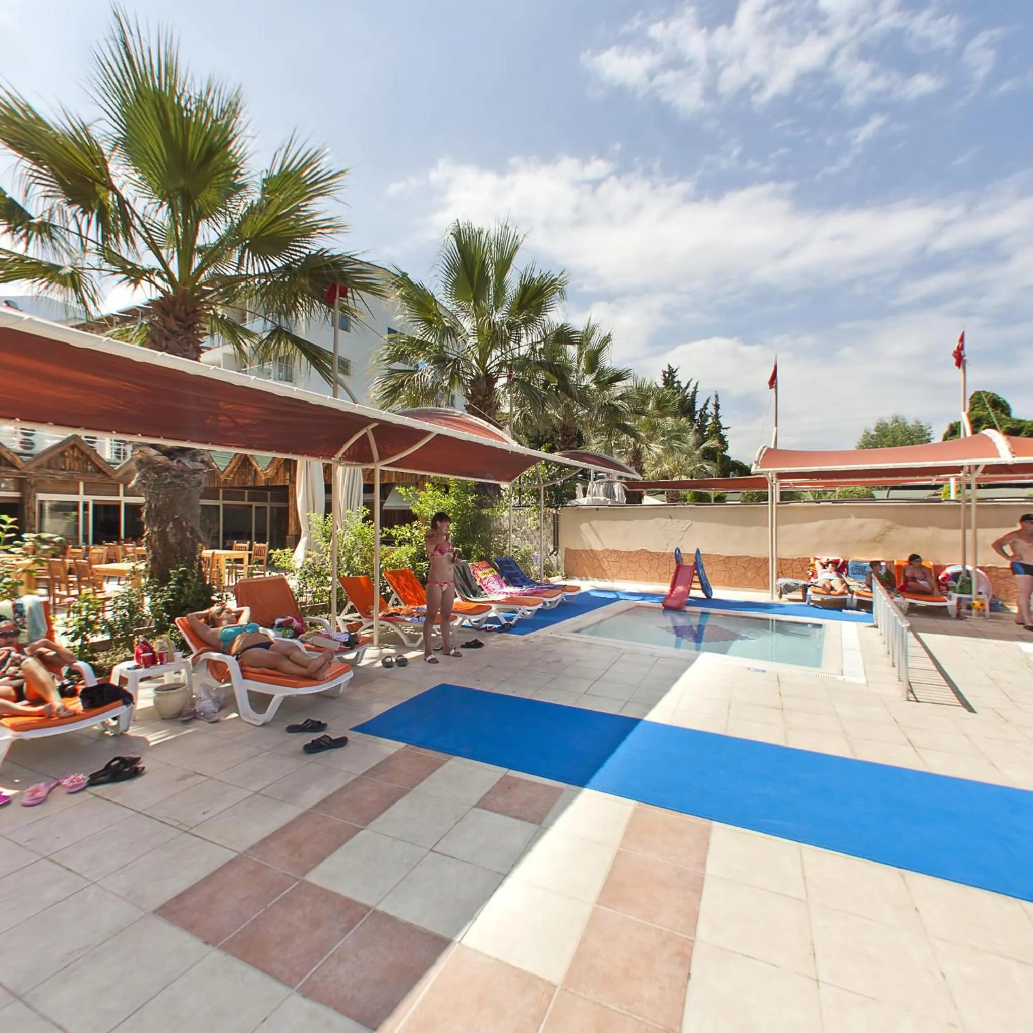 Swimming pool in Lims Bona Dea Beach Hotel