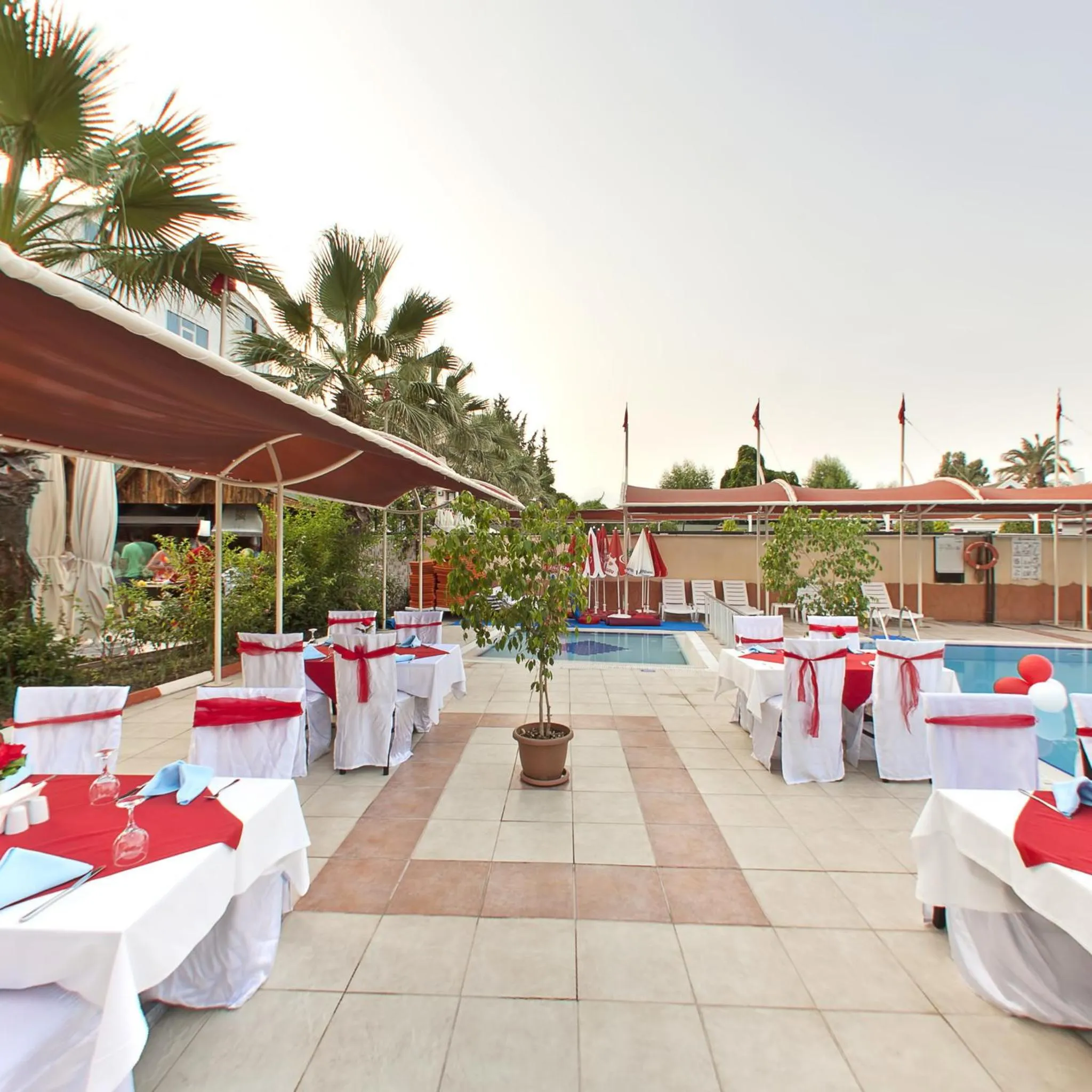 Area and facilities in Lims Bona Dea Beach Hotel