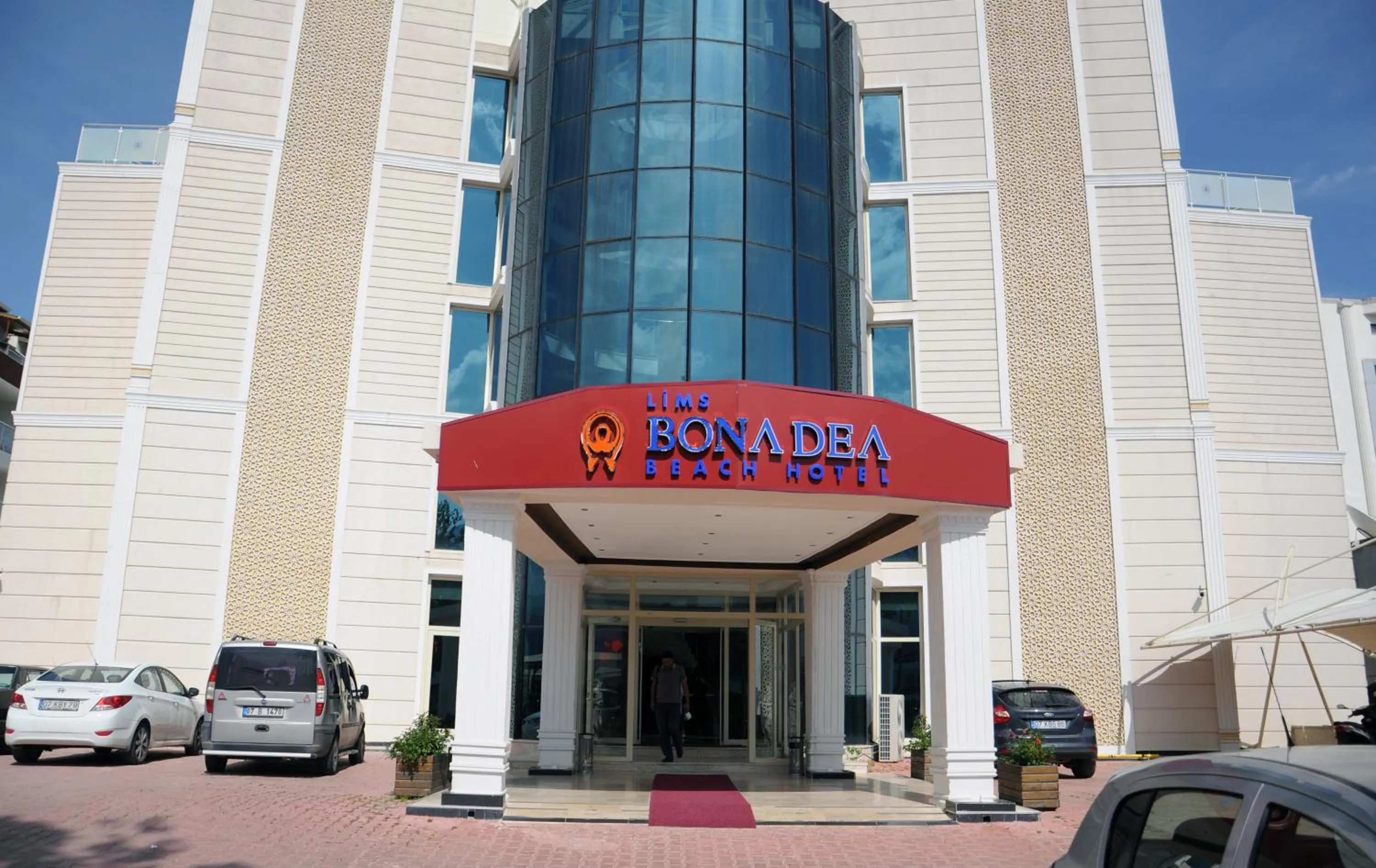 Facade/entrance in Lims Bona Dea Beach Hotel