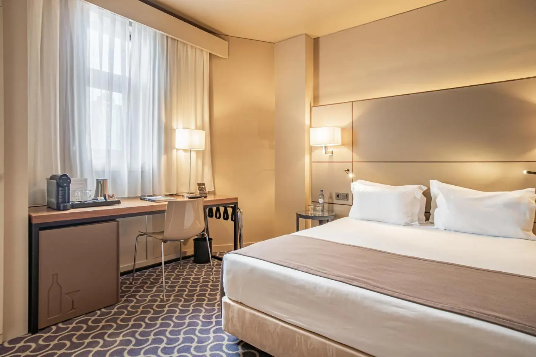 Bedroom, Bed in Hotel Dom Henrique - Downtown Bedroom, Bed in Hotel Dom Henrique - Downtown