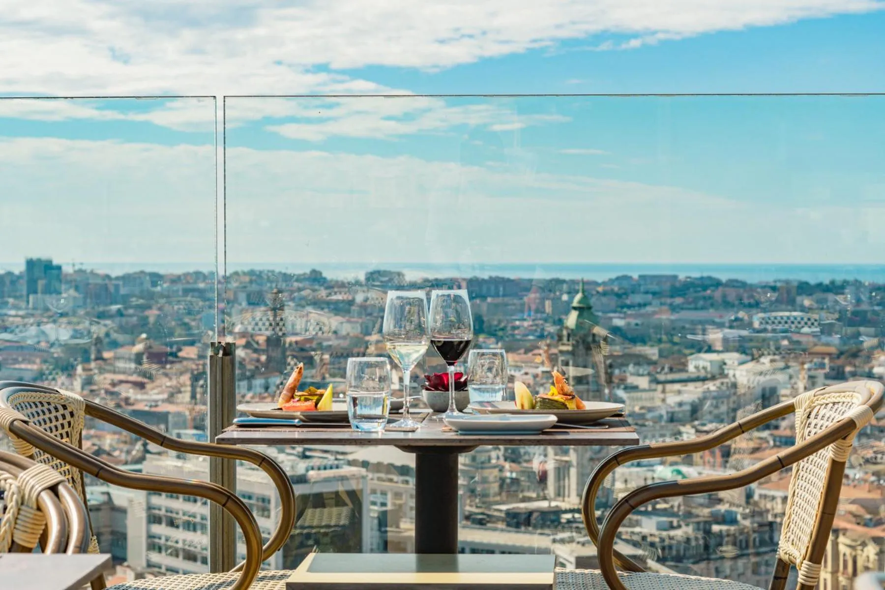 Balcony/Terrace in Hotel Dom Henrique - Downtown