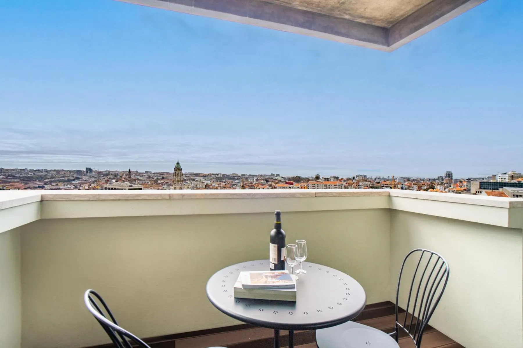 Balcony/Terrace in Hotel Dom Henrique - Downtown