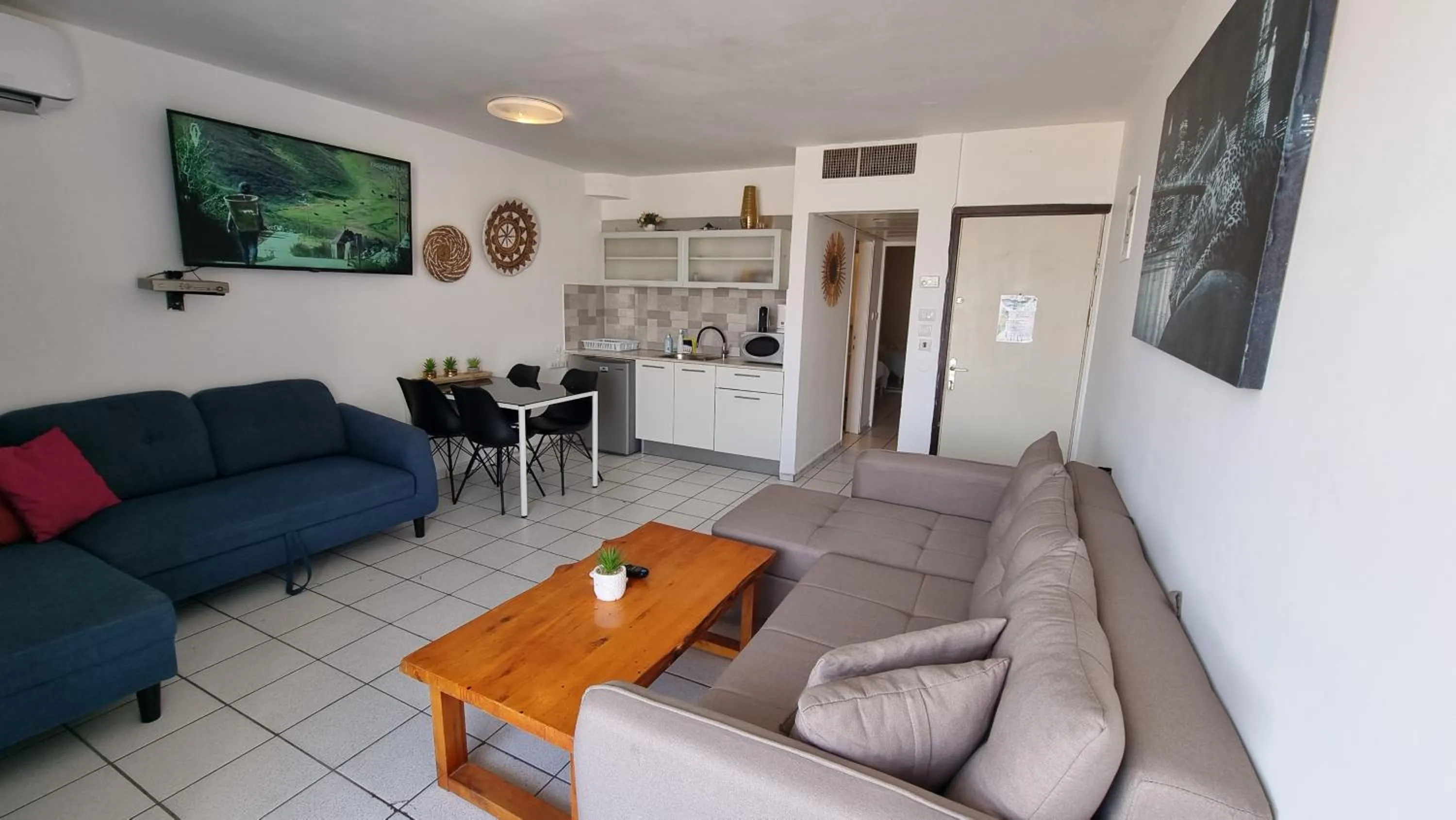 TV and multimedia in Lev Eilat Suites