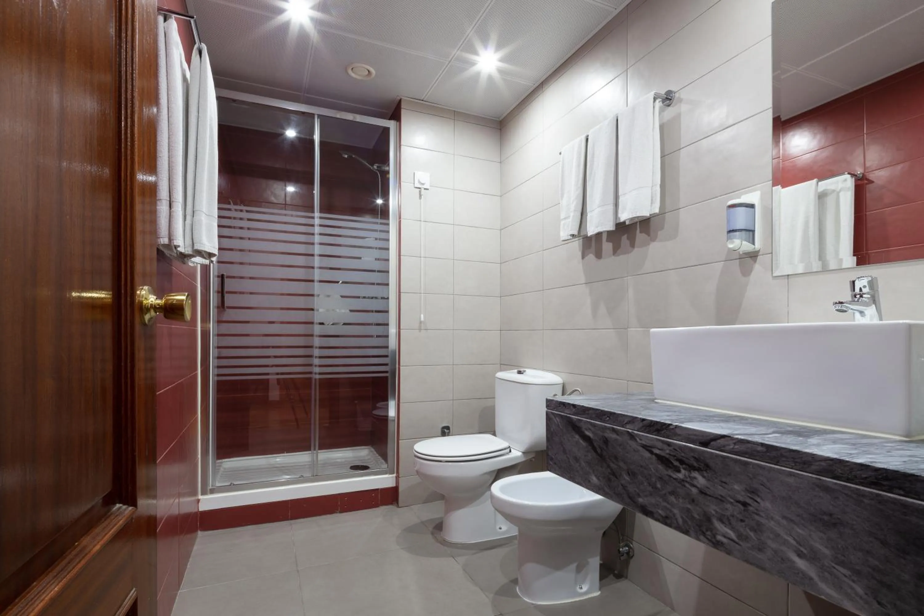 Property building in Hotel Anjos