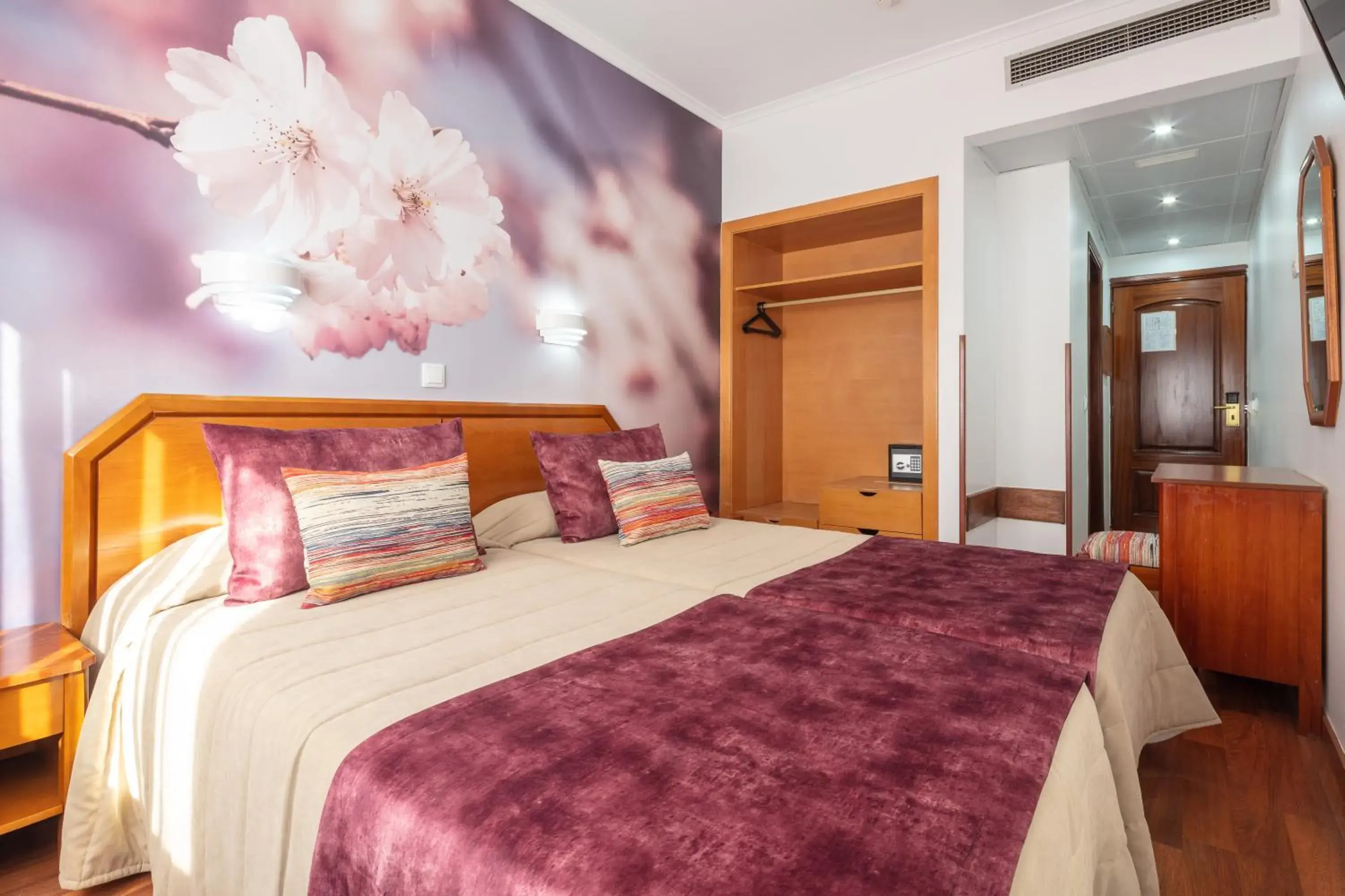 Double Room in Hotel Anjos Double Room in Hotel Anjos