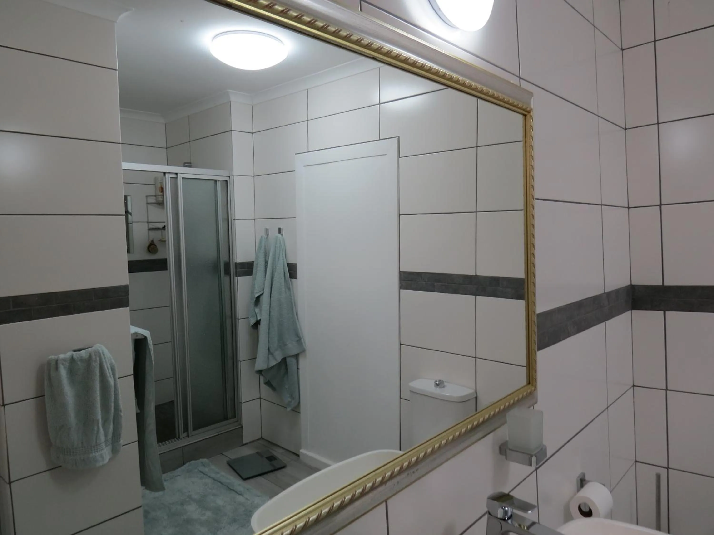 Easy Five Guest House