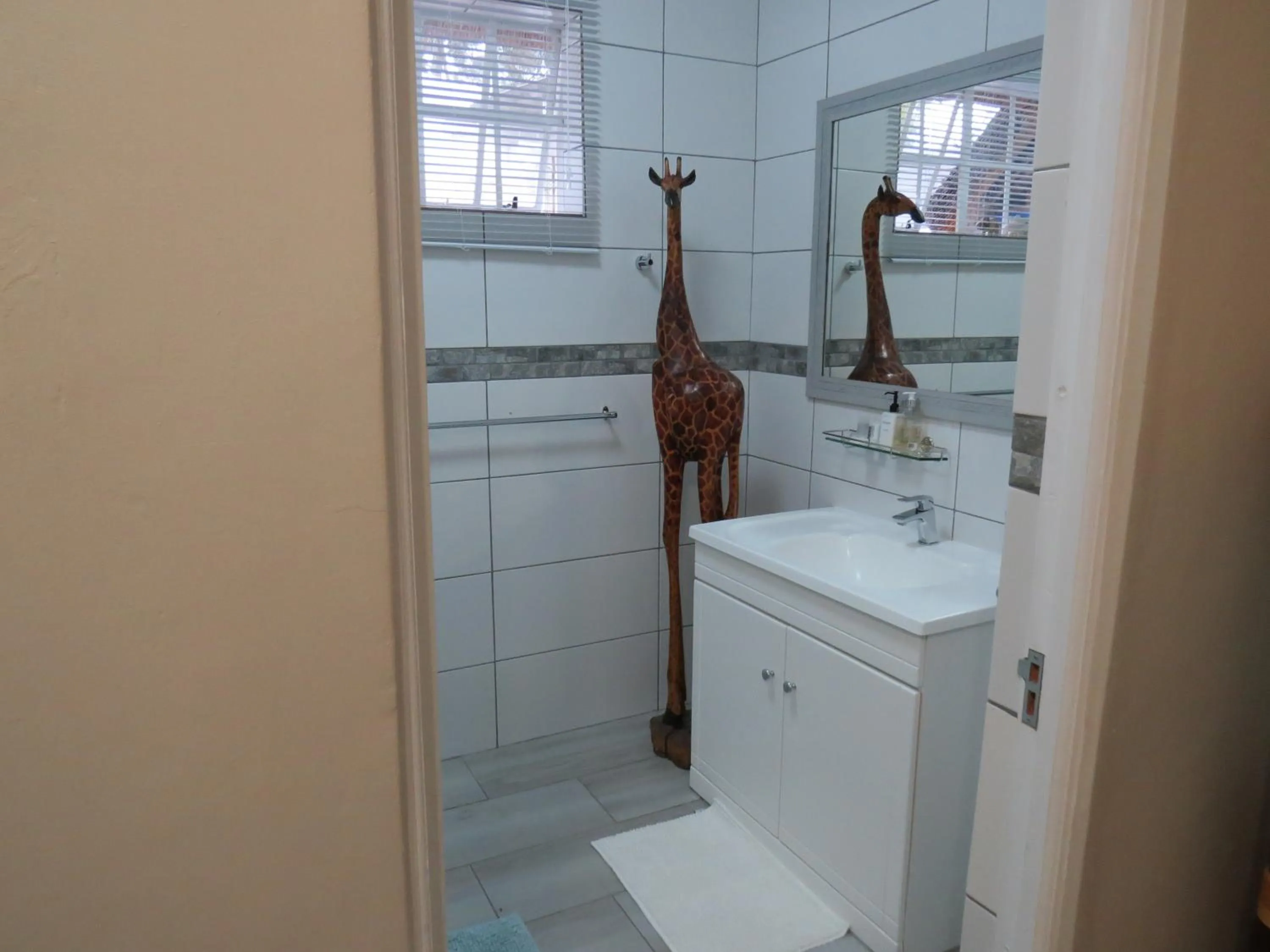 Easy Five Guest House