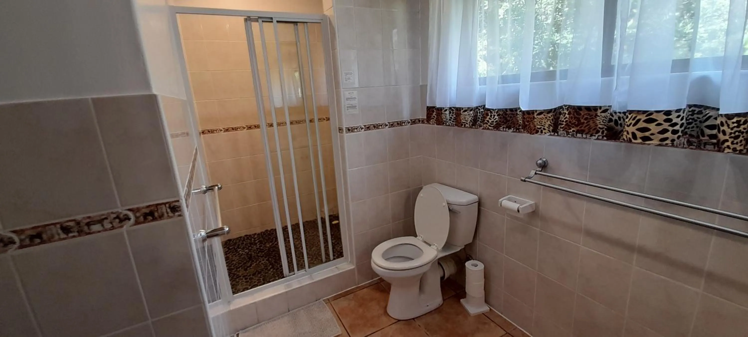 Easy Five Guest House