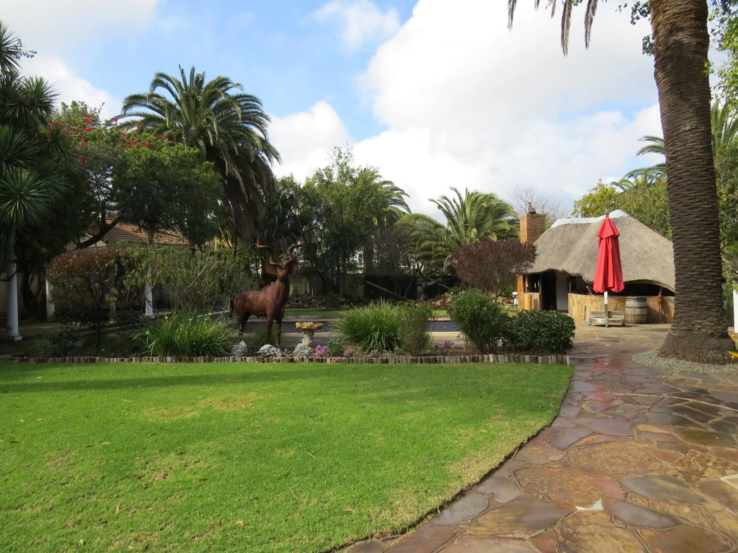 Easy Five Guest House