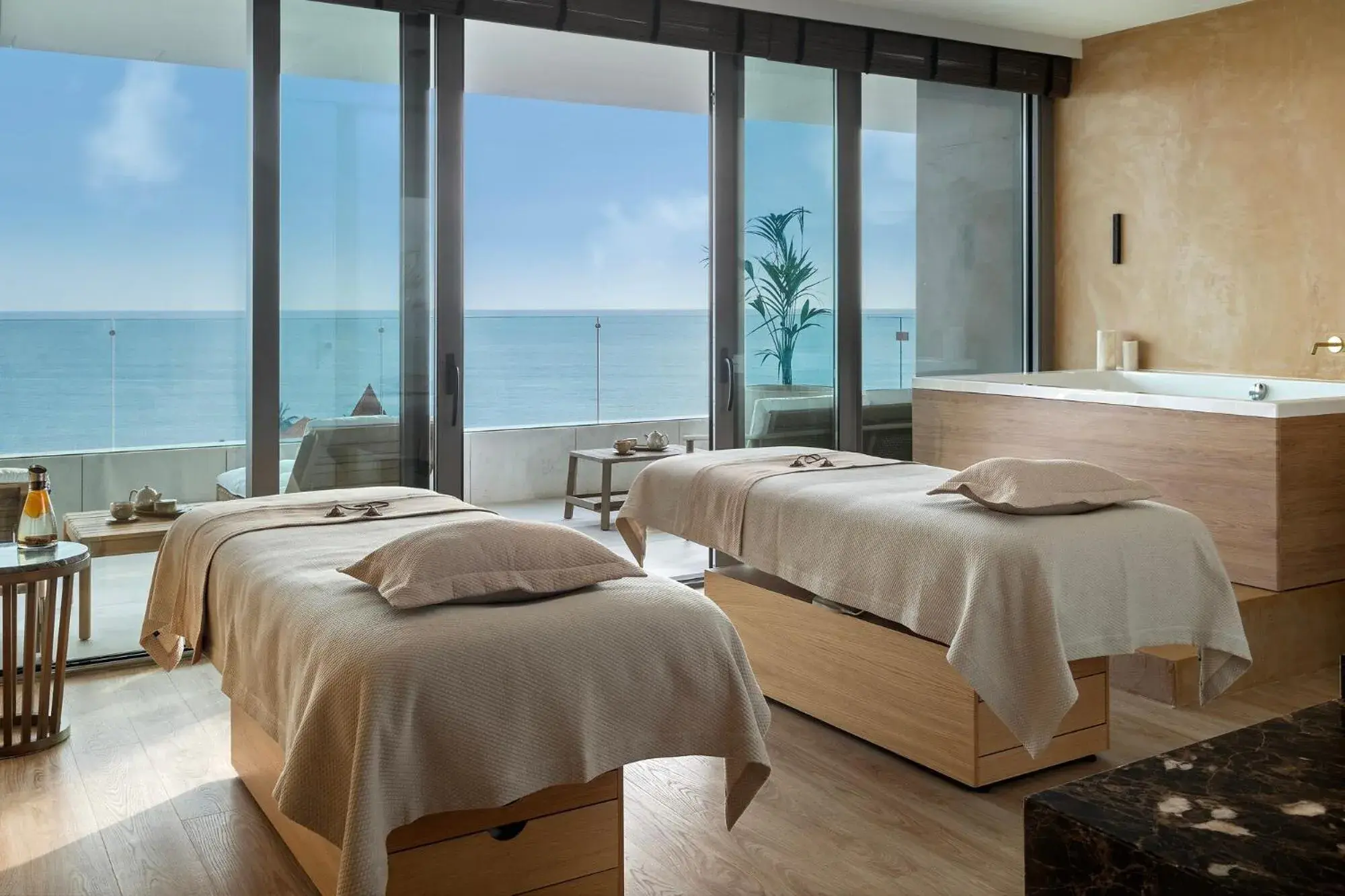 Spa and wellness centre/facilities, Bed in EVOLUTION Cascais-Estoril Hotel Spa and wellness centre/facilities, Bed in EVOLUTION Cascais-Estoril Hotel
