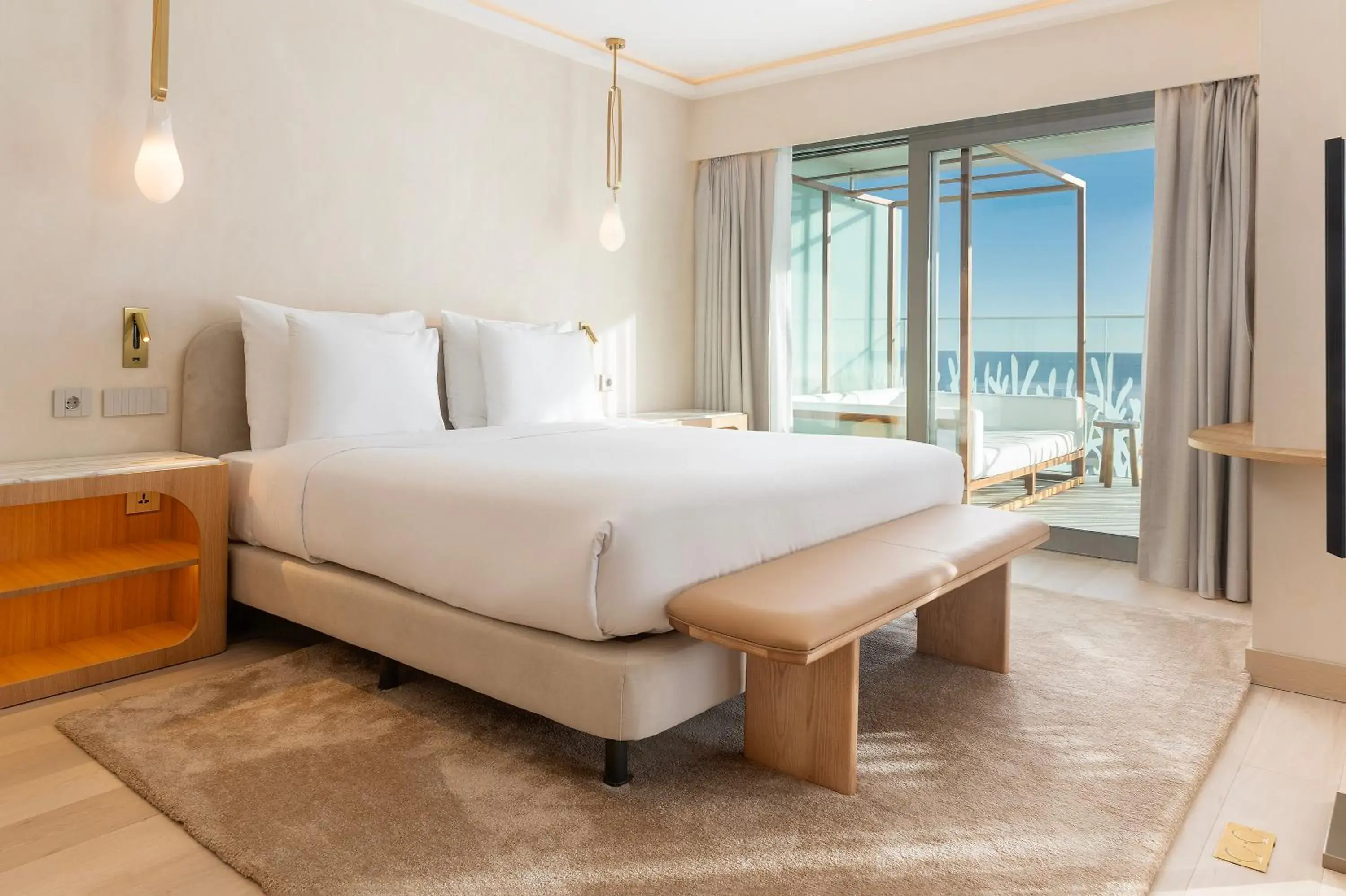 Suite with Sea View in EVOLUTION Cascais-Estoril Hotel Suite with Sea View in EVOLUTION Cascais-Estoril Hotel