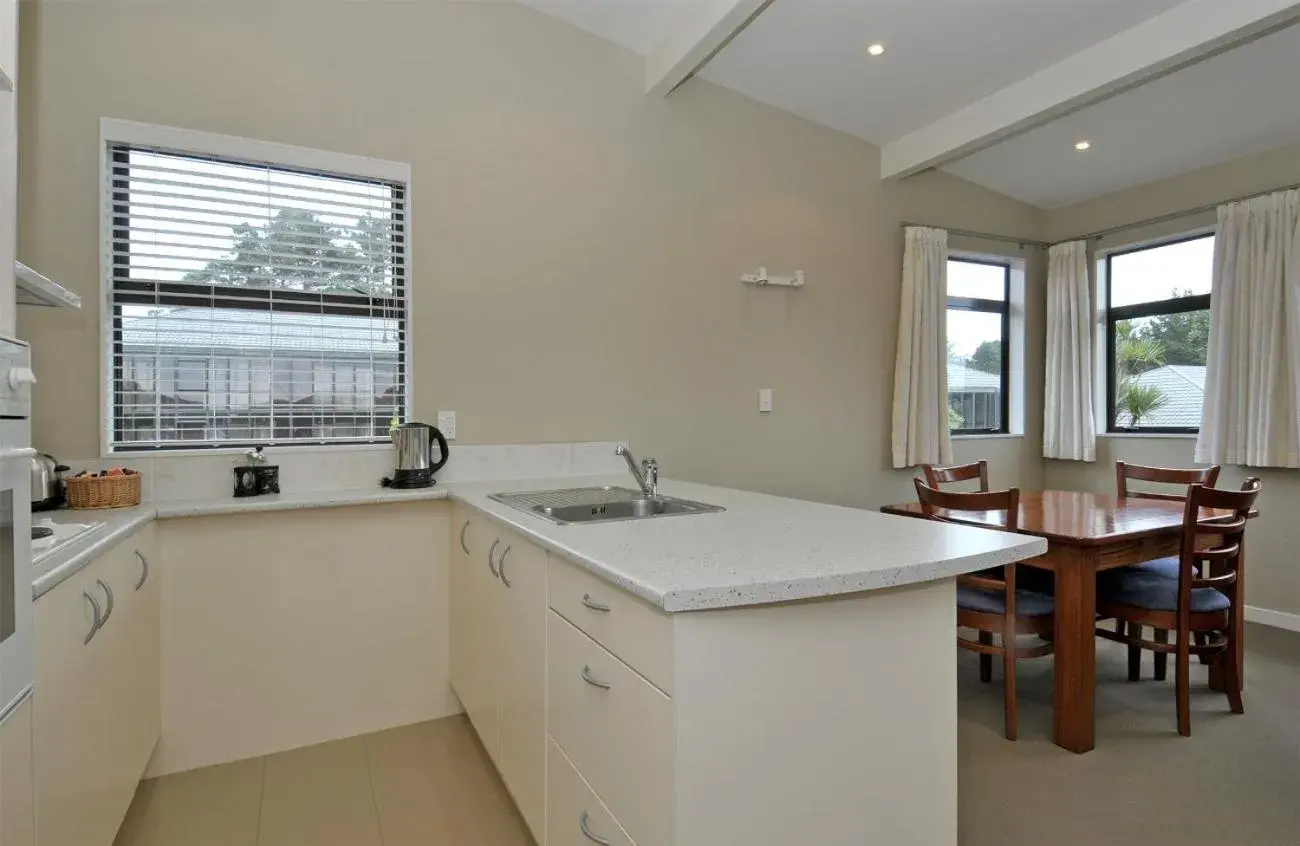 Superior Family Room in Aotea Lodge Porirua Superior Family Room in Aotea Lodge Porirua