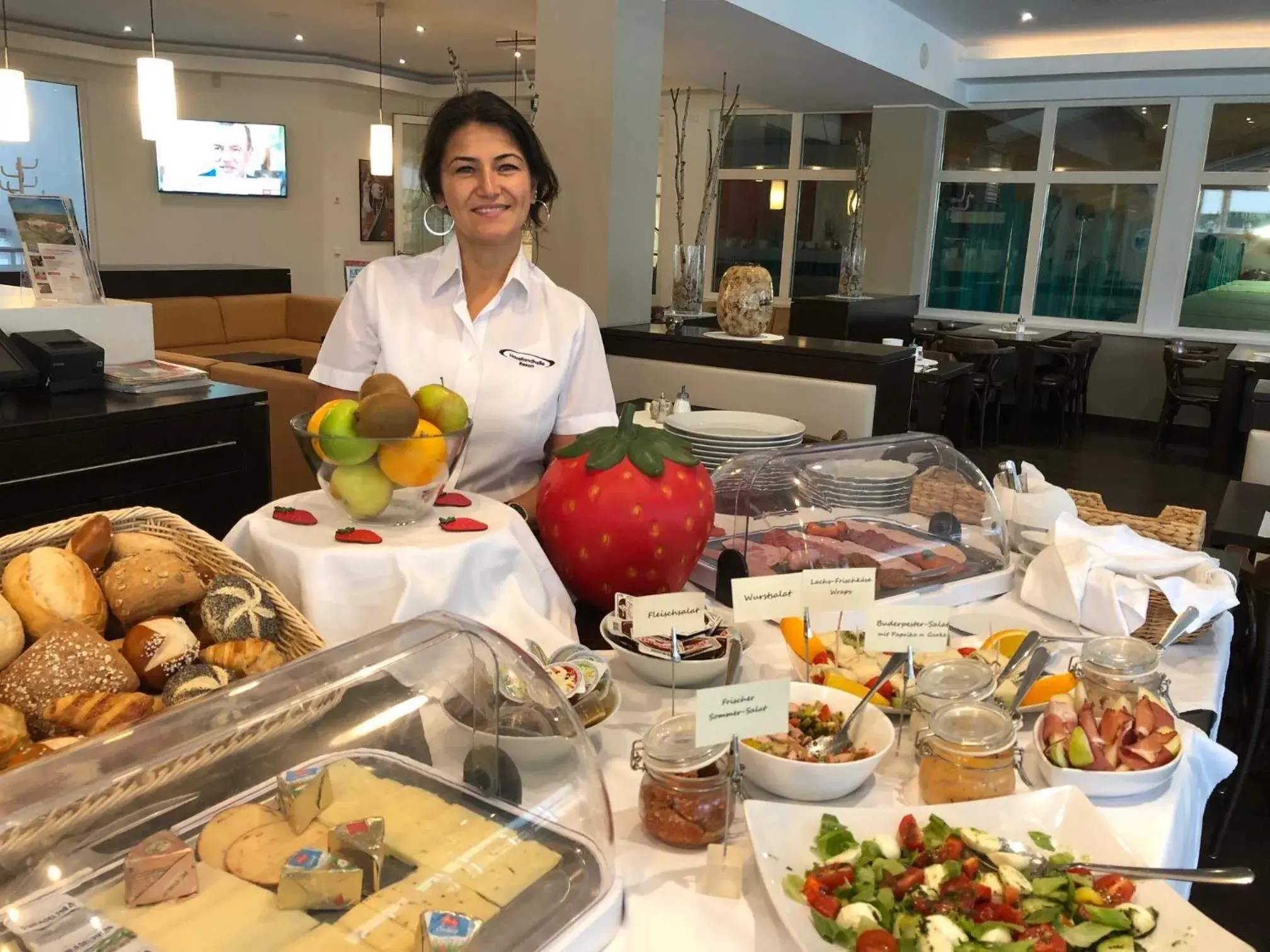Breakfast in Havellandhalle Resort - Hotel, Sport und Wellness Breakfast in Havellandhalle Resort - Hotel, Sport und Wellness