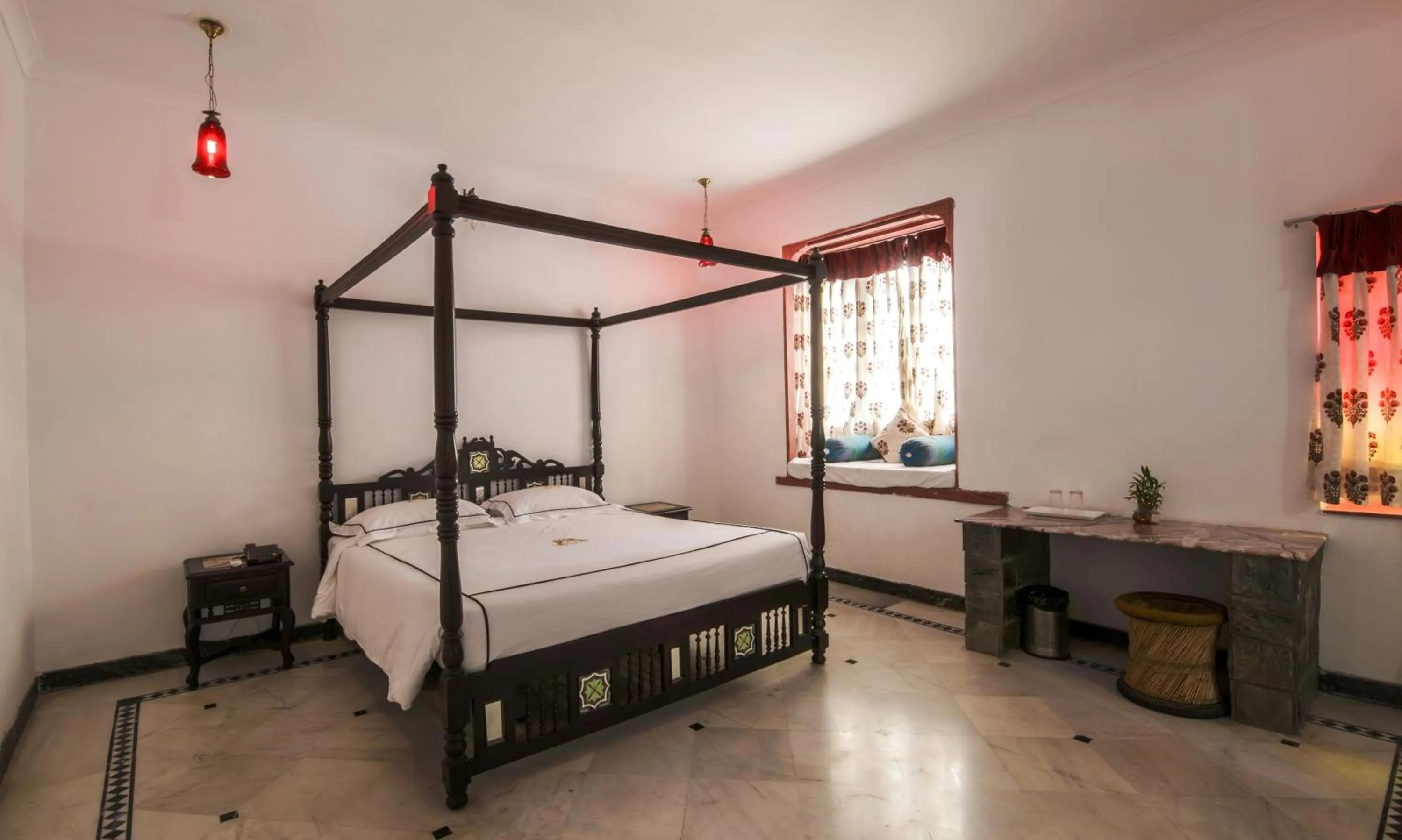 Bed in Shahpura Kumbhal Villas