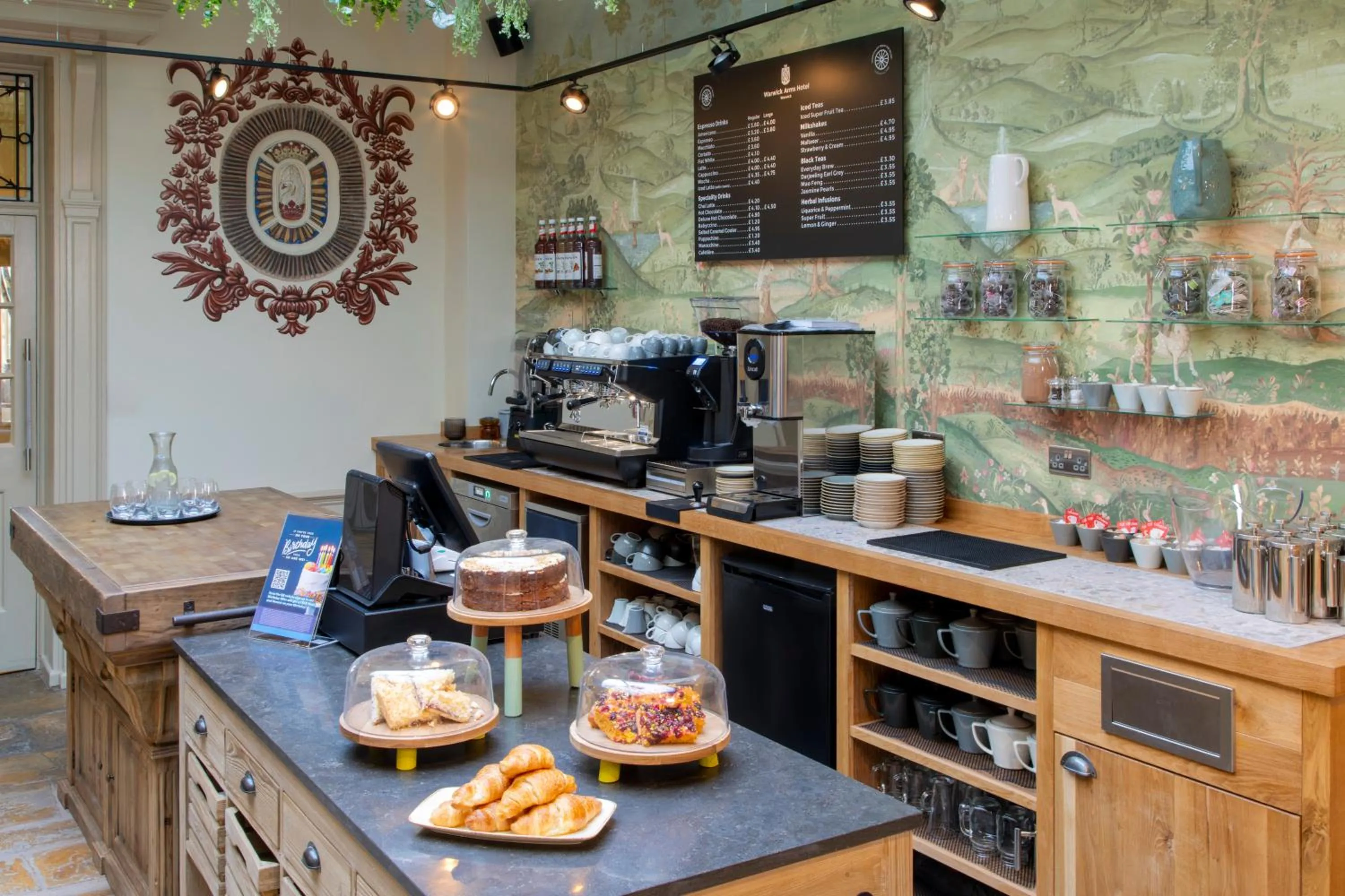 Coffee/tea facilities in The Warwick Arms Hotel - The Coaching Inn Group