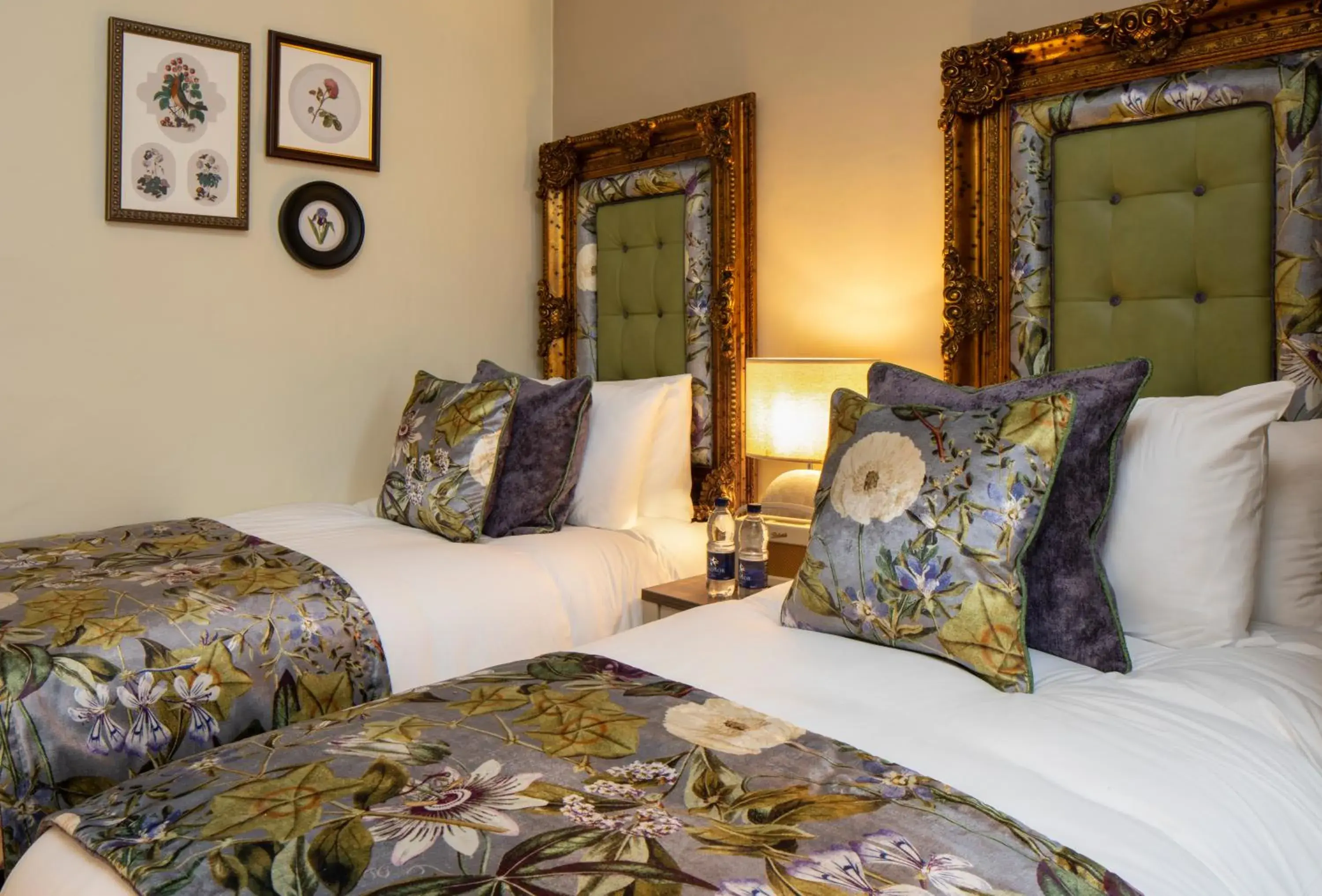 Standard Twin Room - single occupancy in The Warwick Arms Hotel - The Coaching Inn Group Standard Twin Room - single occupancy in The Warwick Arms Hotel - The Coaching Inn Group