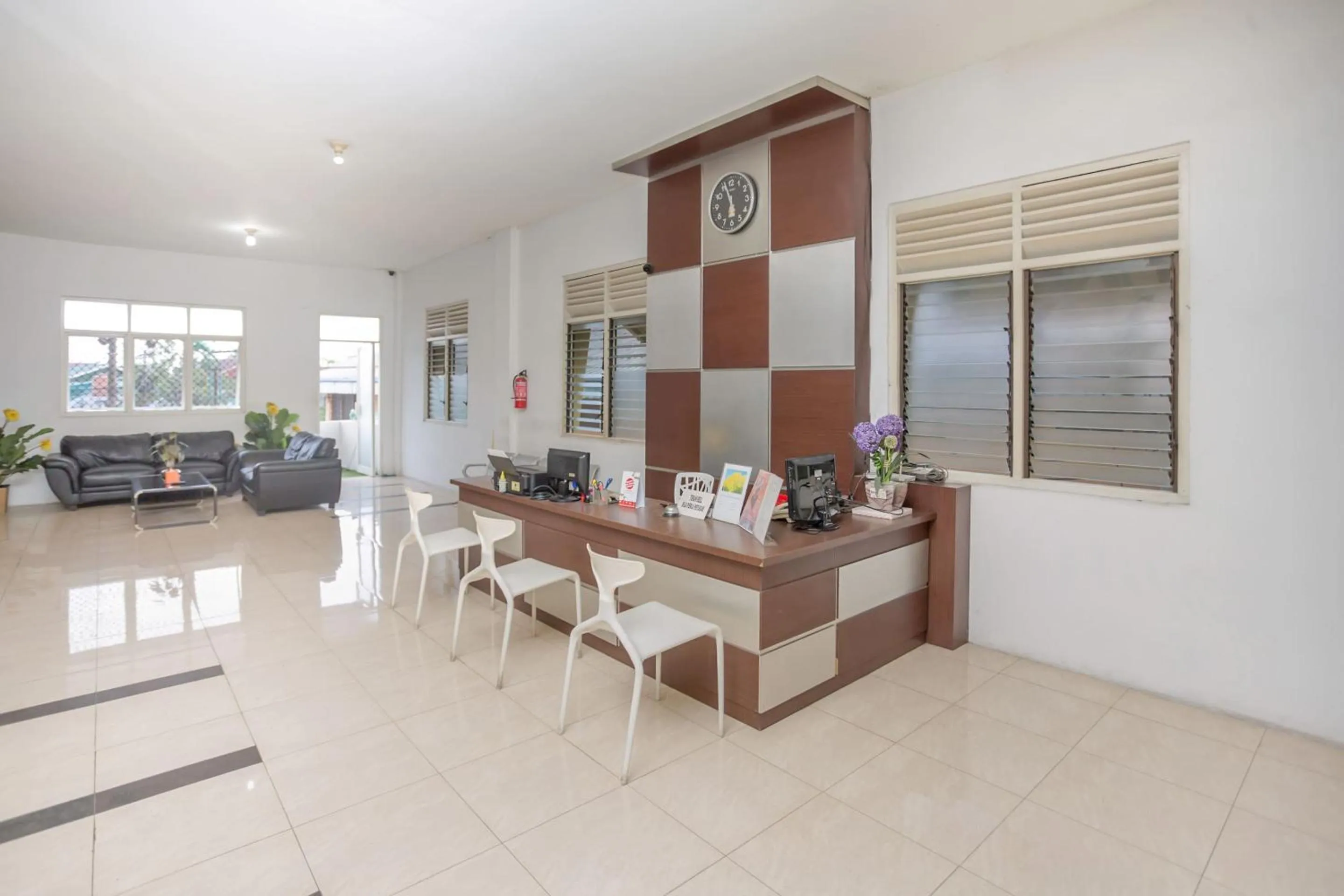 Lobby or reception in Hotel O Lapan Lapan