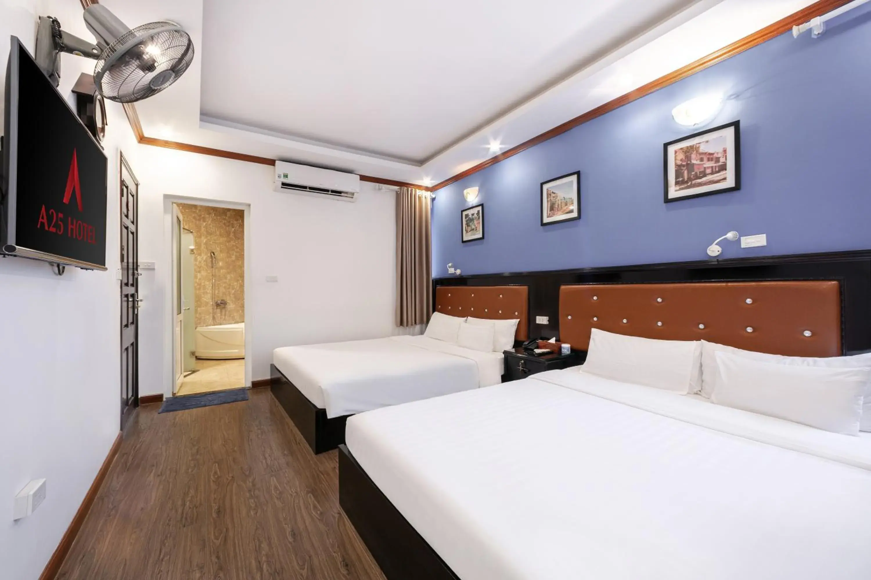 Bedroom, Bed in A25 Hotel - 96 Hai Bà Trưng Bedroom, Bed in A25 Hotel - 96 Hai Bà Trưng