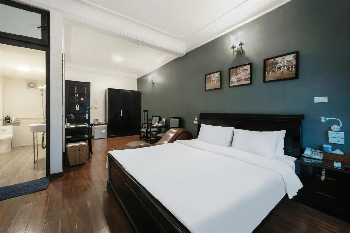 Bed in A25 Hotel - 96 Hai Bà Trưng