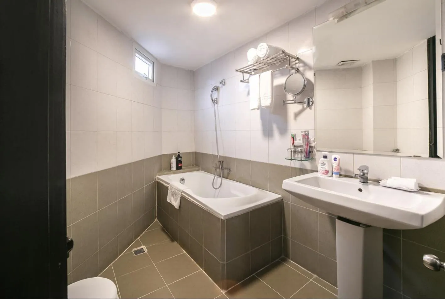 Toilet in A25 Hotel - 96 Hai Bà Trưng