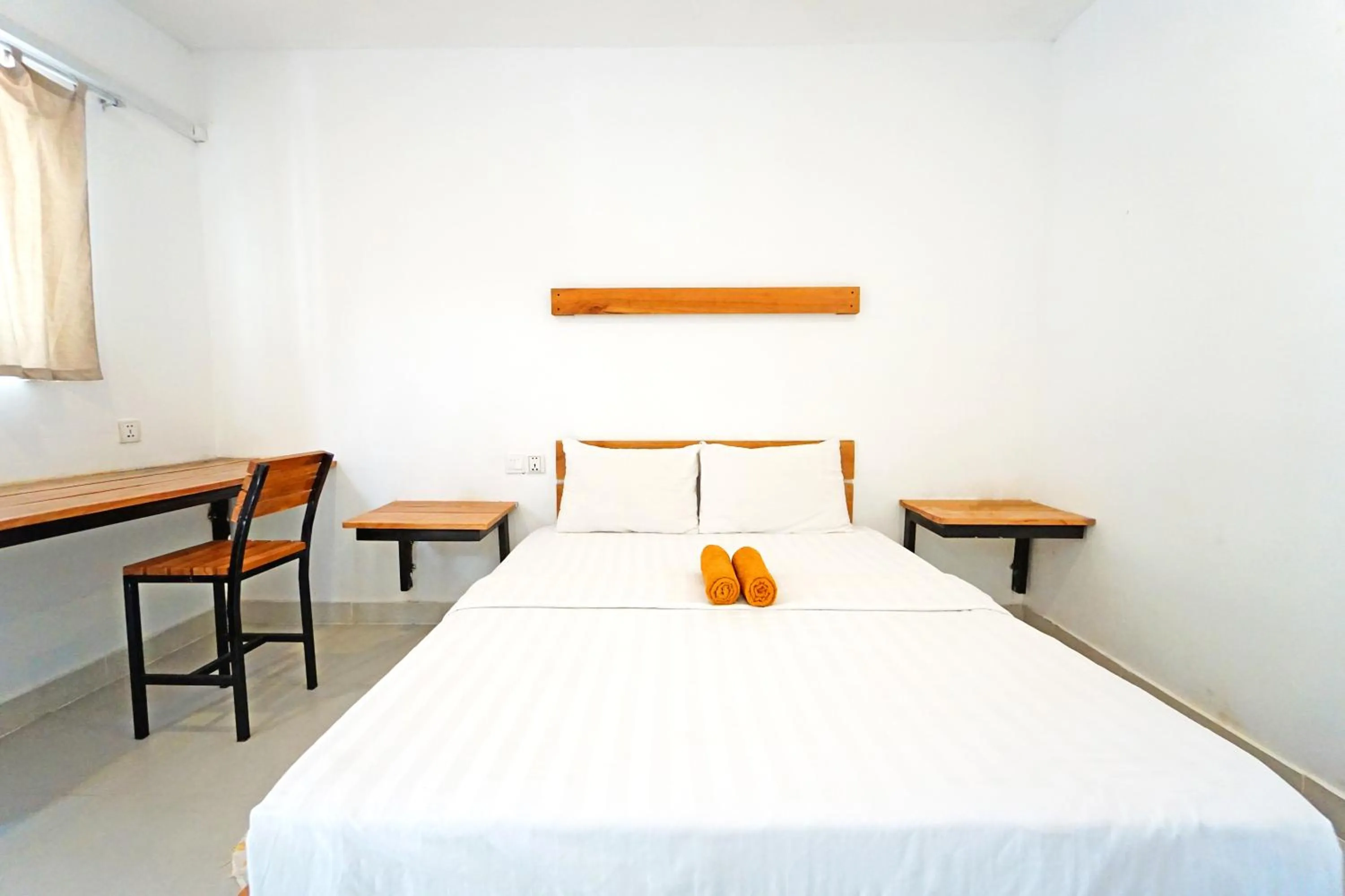 Photo of the whole room, Bed in Onederz Koh Rong Sanloem