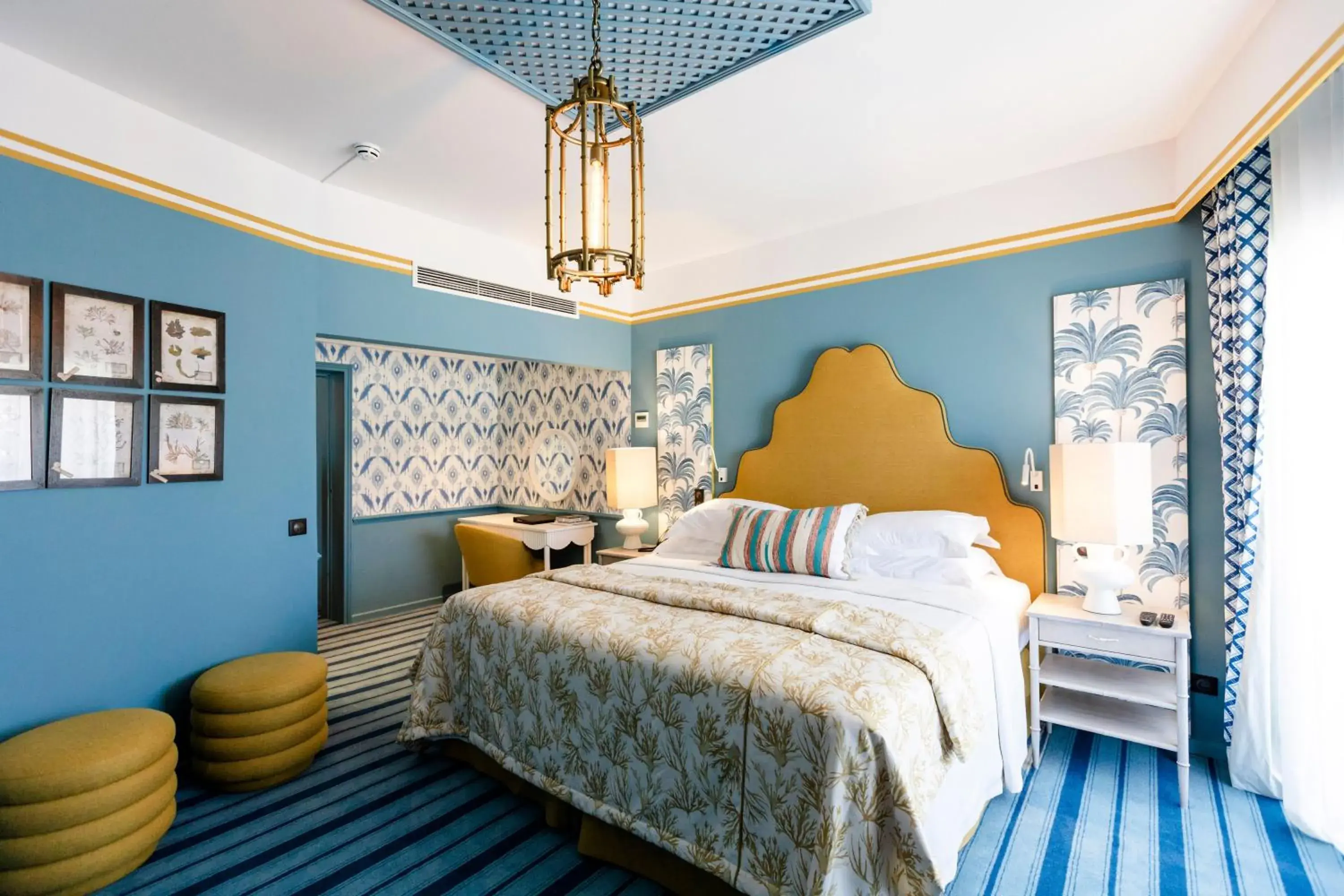 Bedroom, Bed in The Albatroz Hotel Bedroom, Bed in The Albatroz Hotel