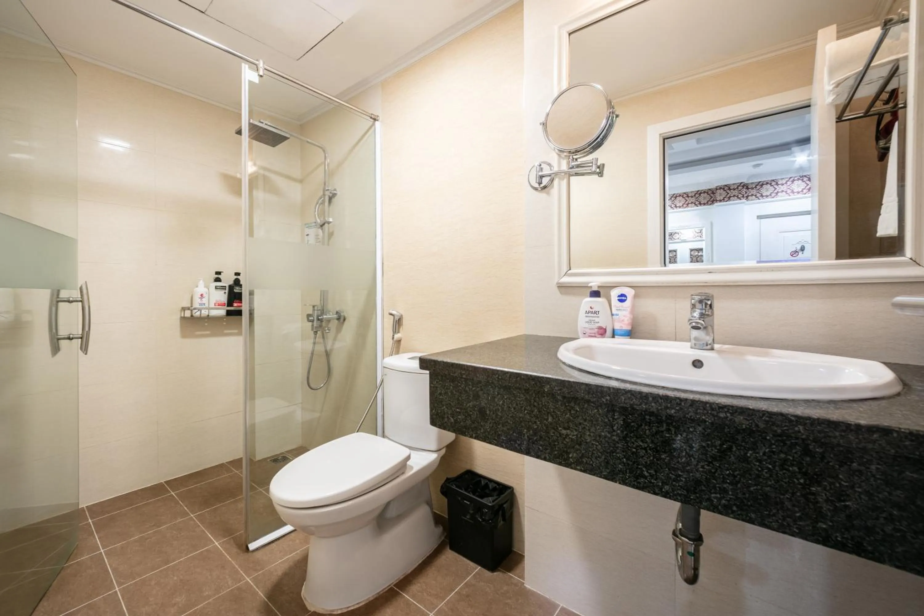 Toilet in A25 Hotel - Dịch Vọng Hậu