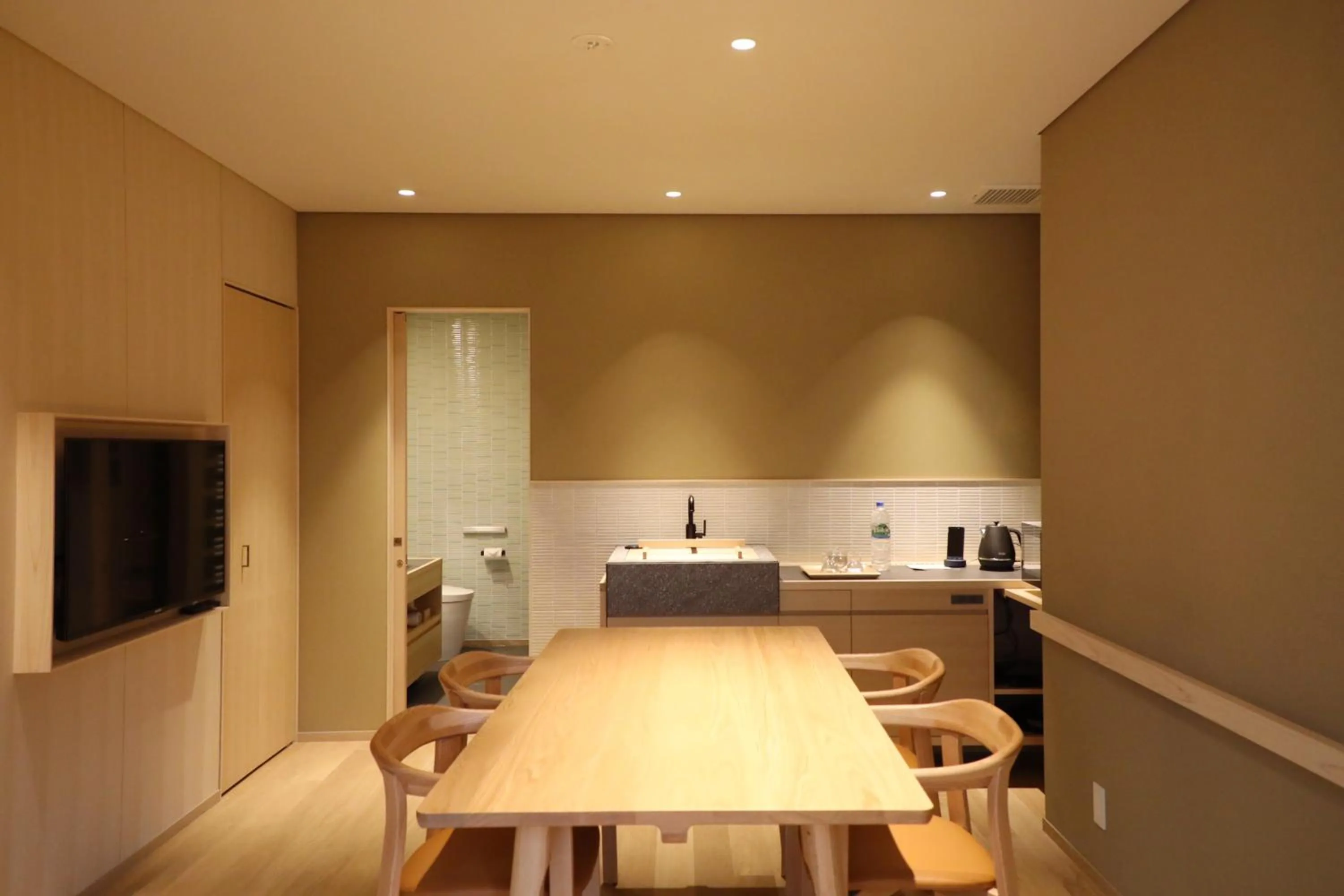 Dining area in Campton Kiyomizu Vacation Rental