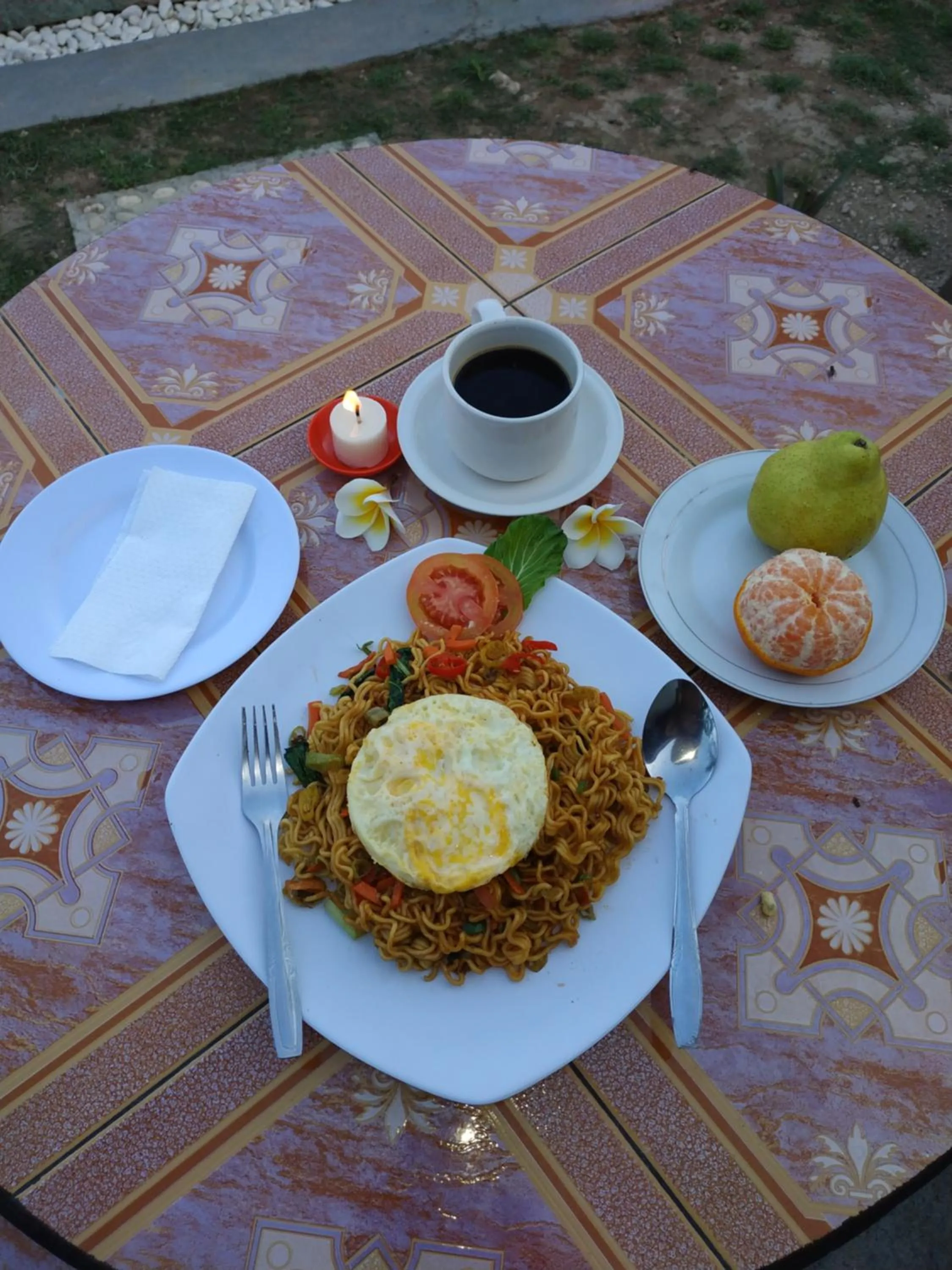 Breakfast in Kuri Garden Cottage