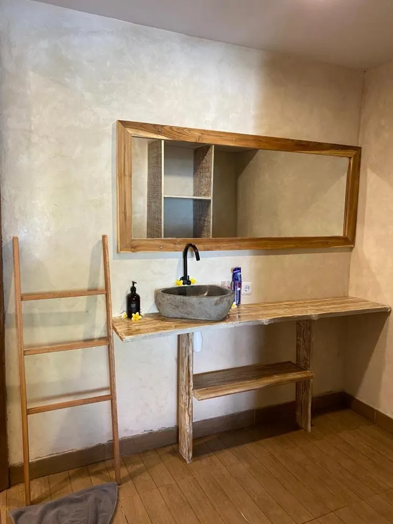 Bathroom in Kuri Garden Cottage
