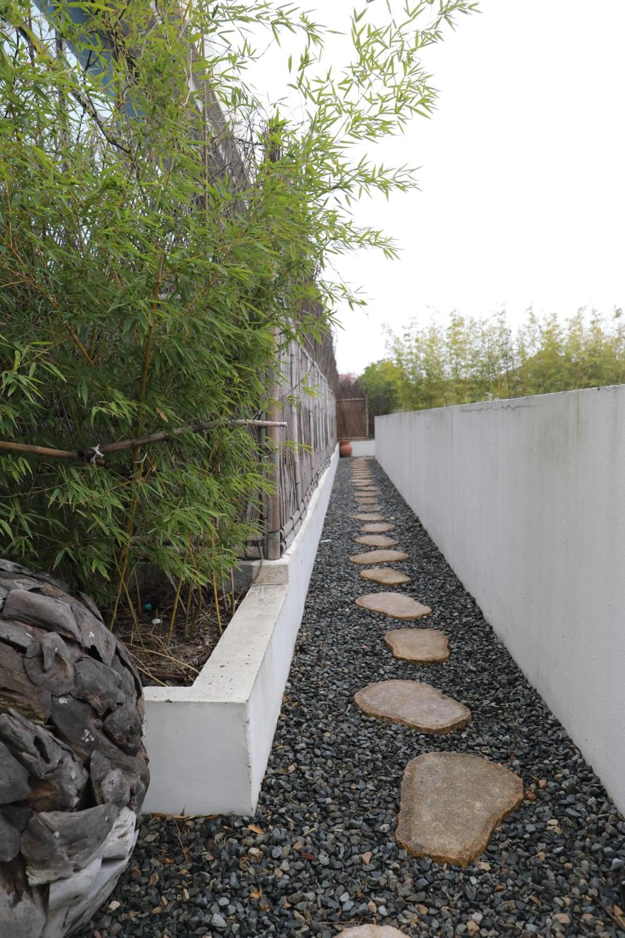 Garden view in Manli Hotel Shanghai Pudong Airport Branch -Provide free shuttle buses to Pudong Airport and Disneyland