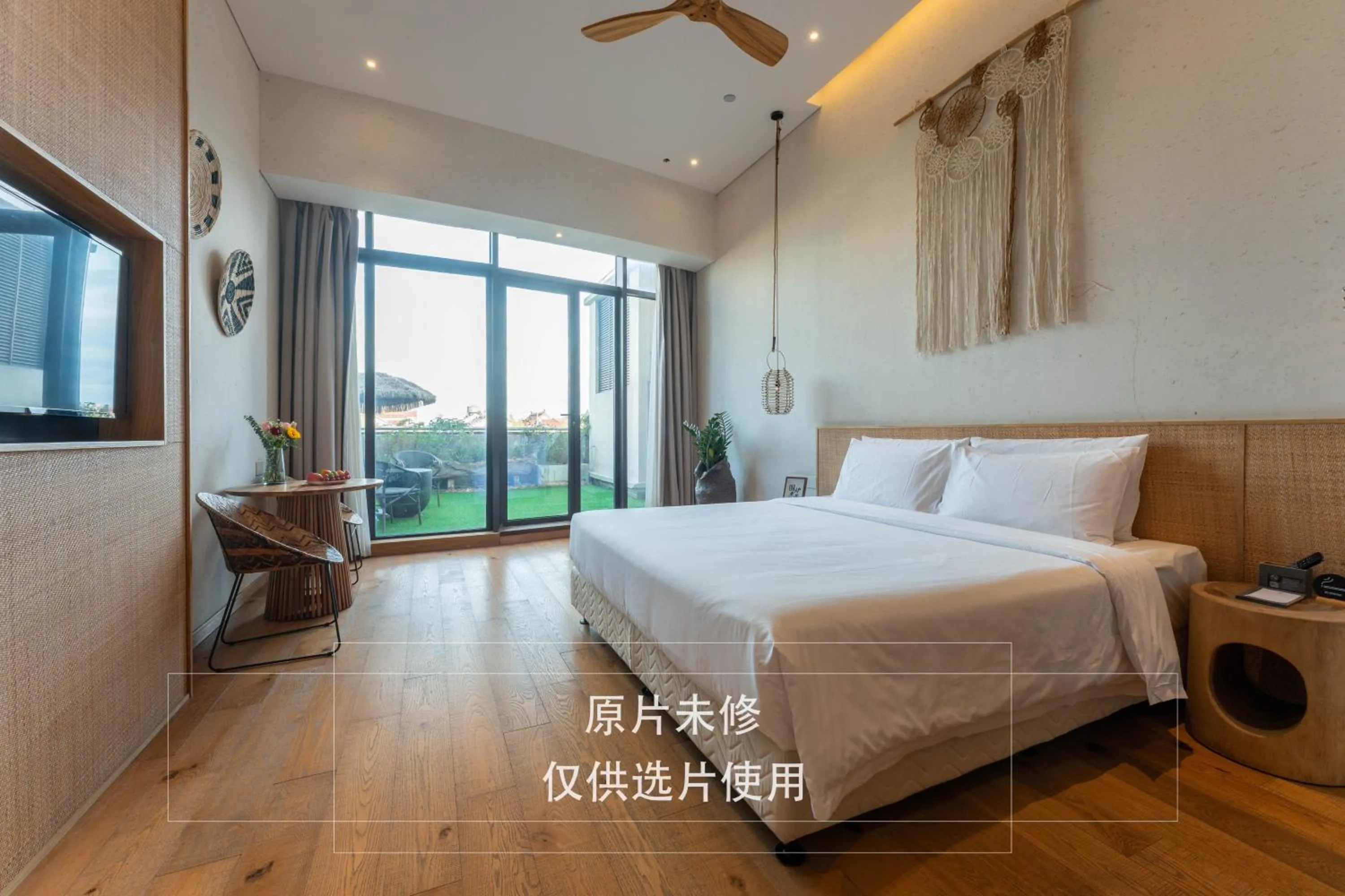 Bed in Manli Hotel Shanghai Pudong Airport Branch -Provide free shuttle buses to Pudong Airport and Disneyland