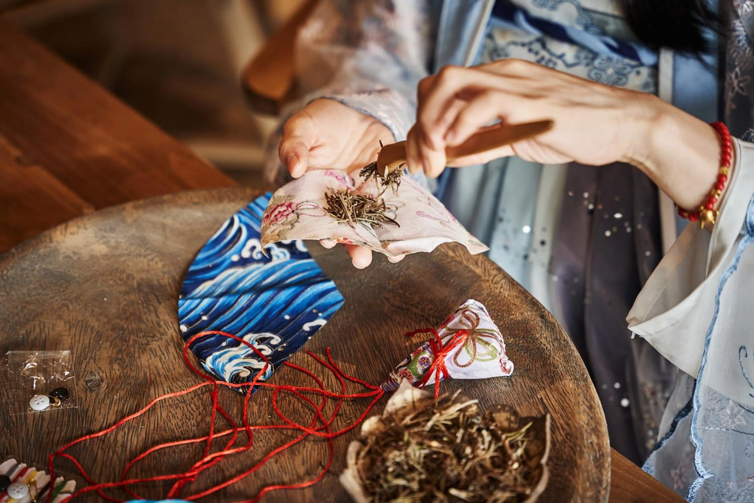 Food and drinks in Manli Hotel Shanghai Pudong Airport Branch -Provide free shuttle buses to Pudong Airport and Disneyland