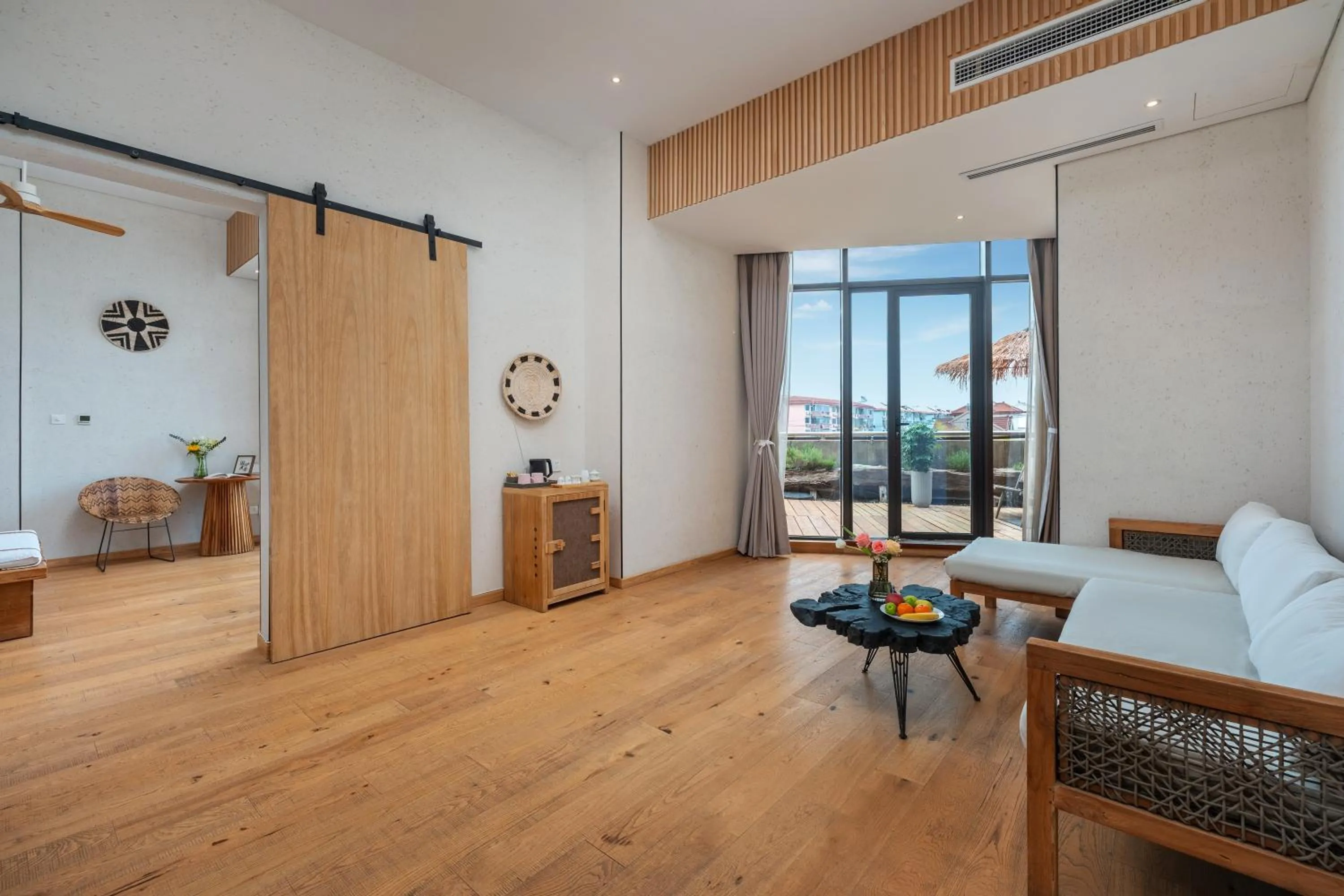 Bed in Manli Hotel Shanghai Pudong Airport Branch -Provide free shuttle buses to Pudong Airport and Disneyland