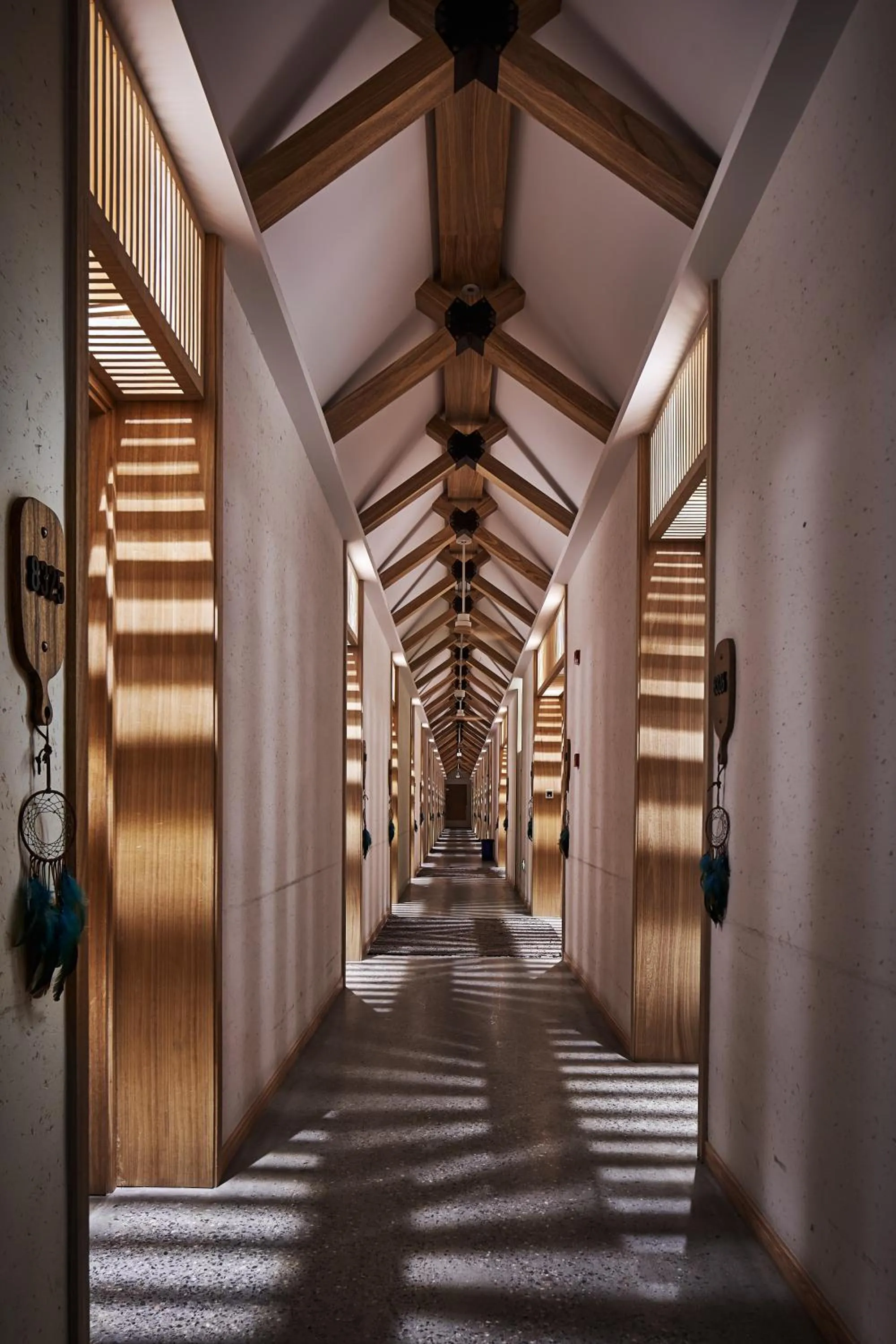 Property building in Manli Hotel Shanghai Pudong Airport Branch -Provide free shuttle buses to Pudong Airport and Disneyland