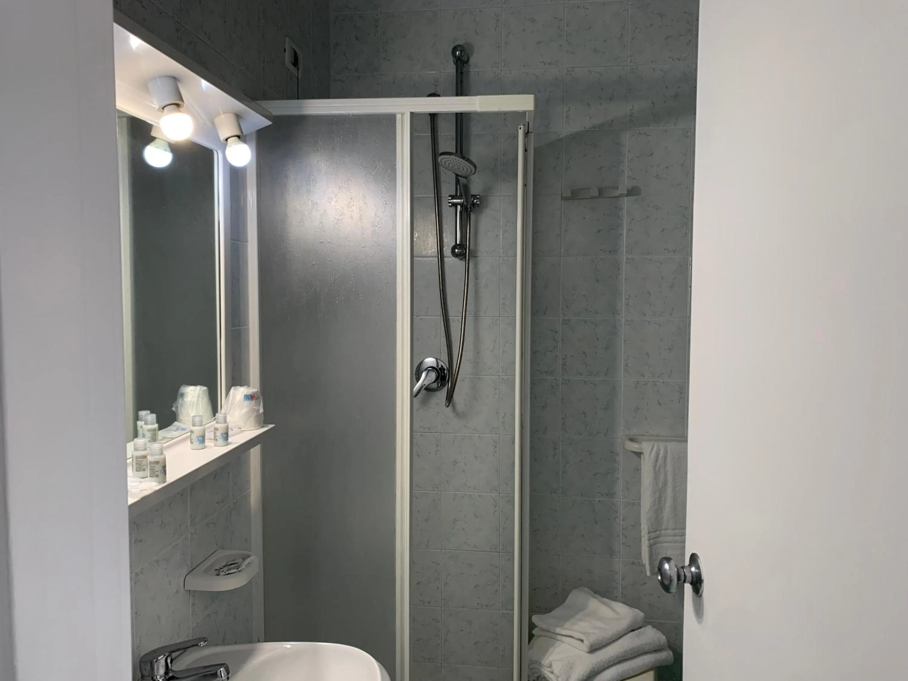 Bathroom in Hotel Conte