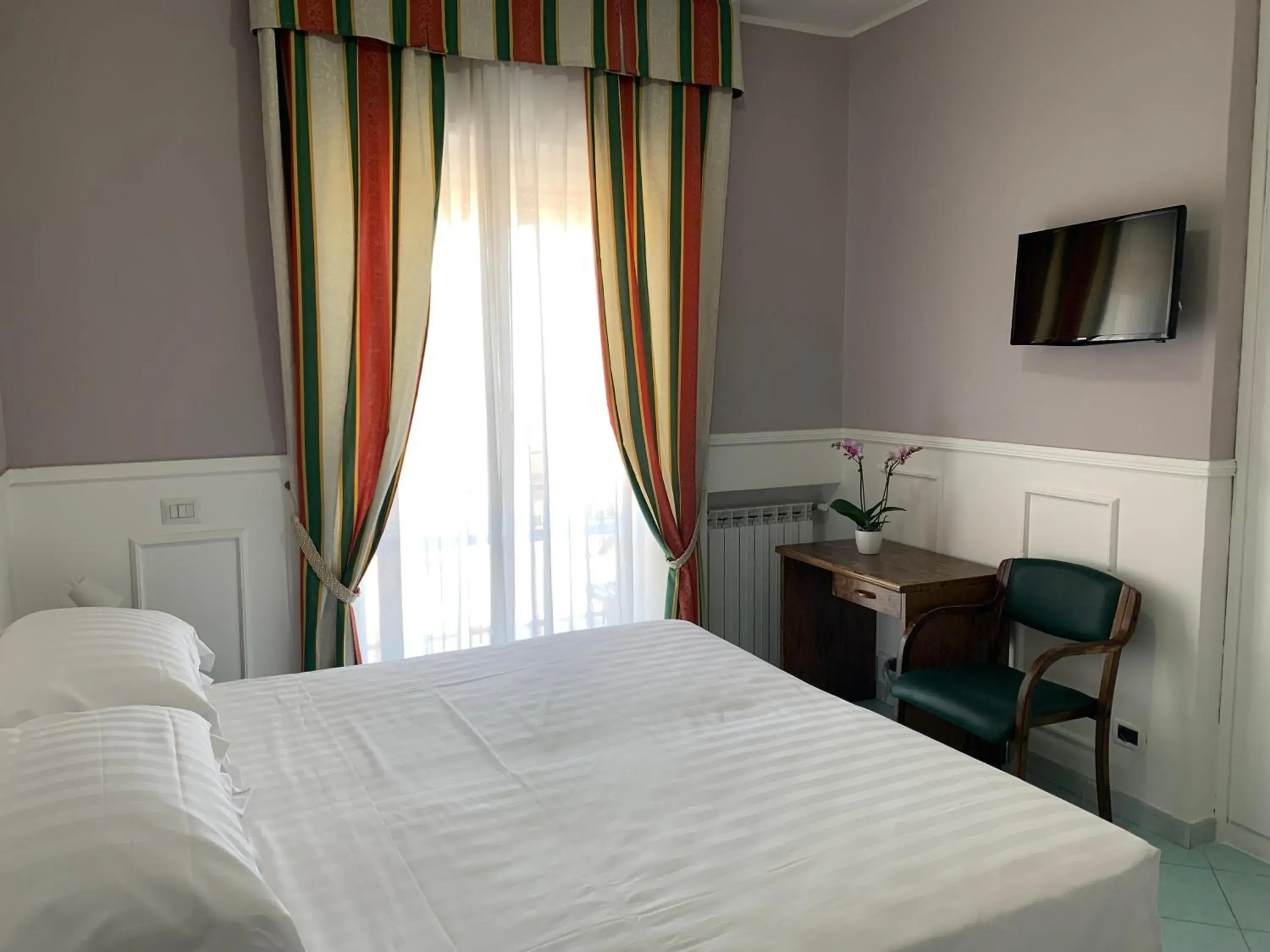 Bedroom, Bed in Hotel Conte Bedroom, Bed in Hotel Conte