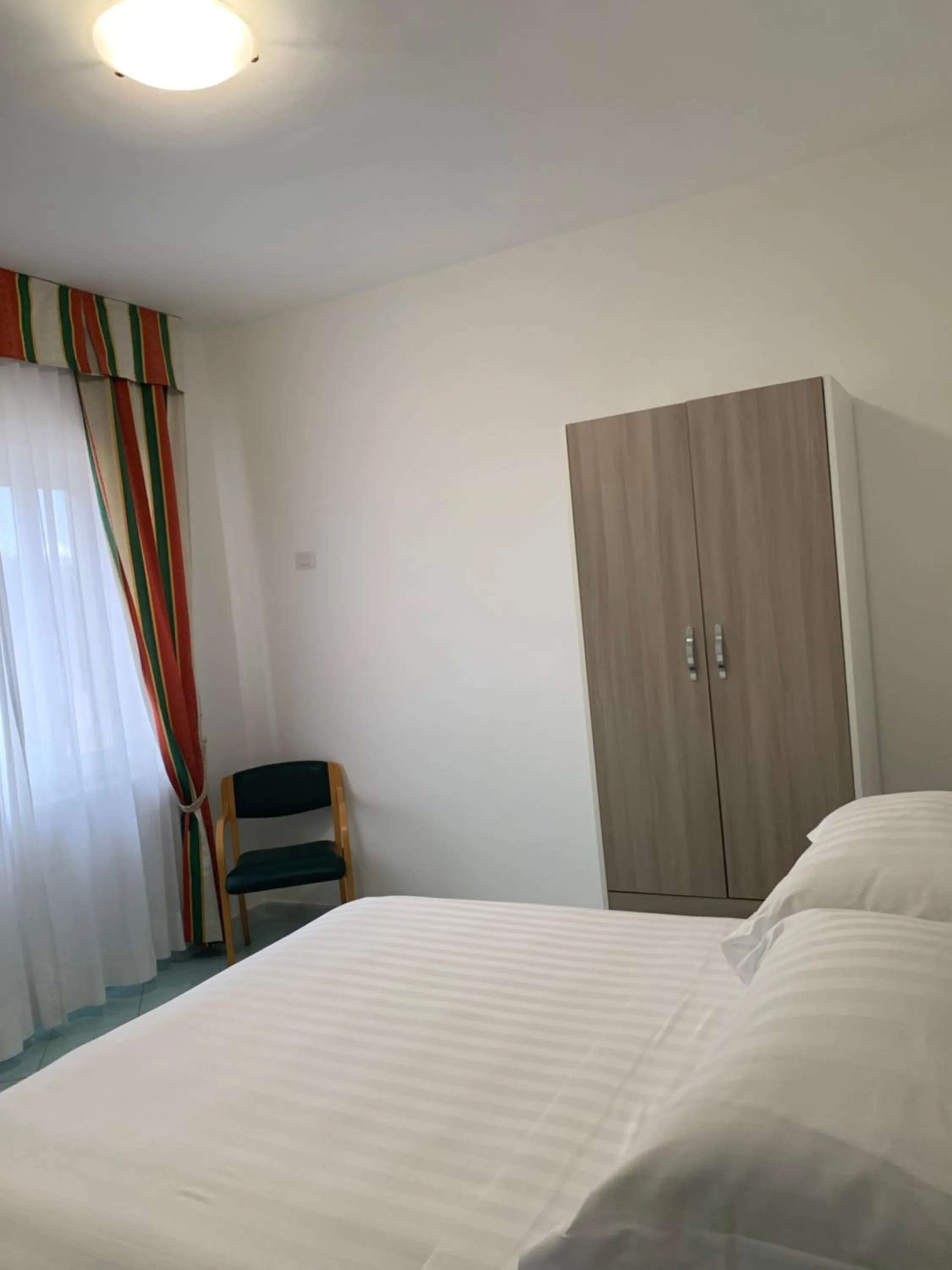 Bedroom, Bed in Hotel Conte