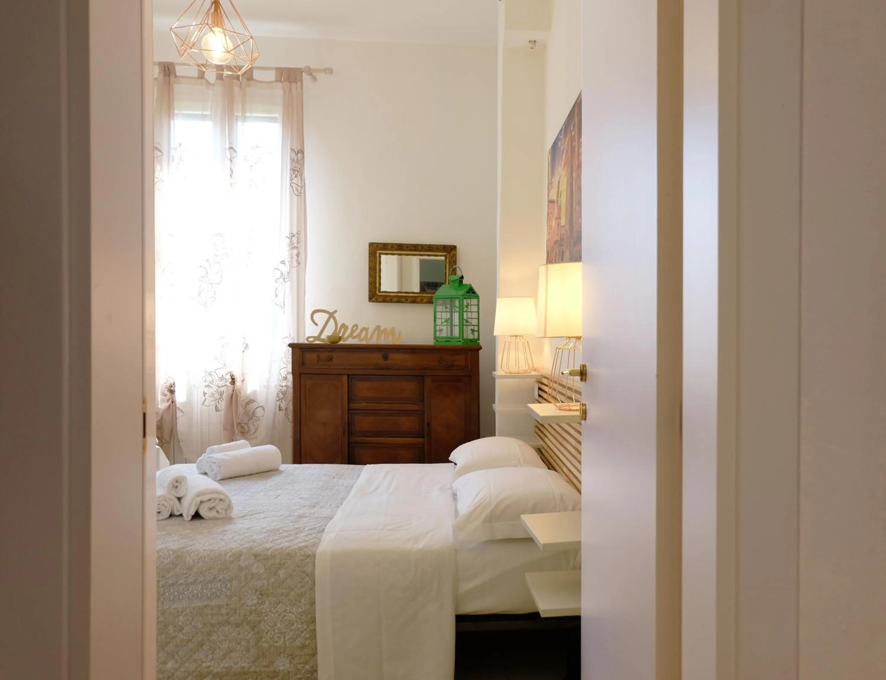 Bedroom, Bed in Marconi Airport Cozy Dream Flat